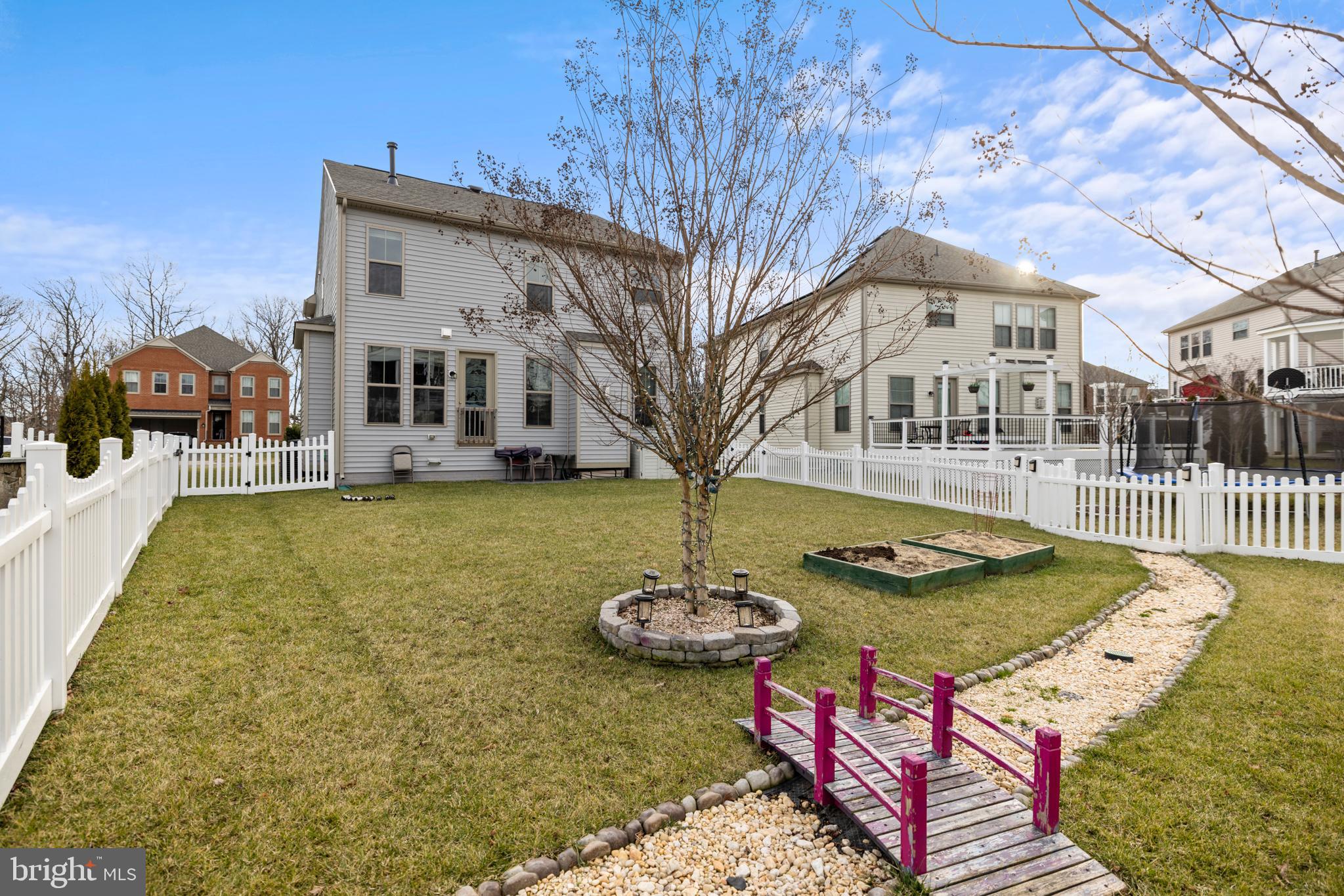 EASTVIEW AT STONE RIDGE - Residential