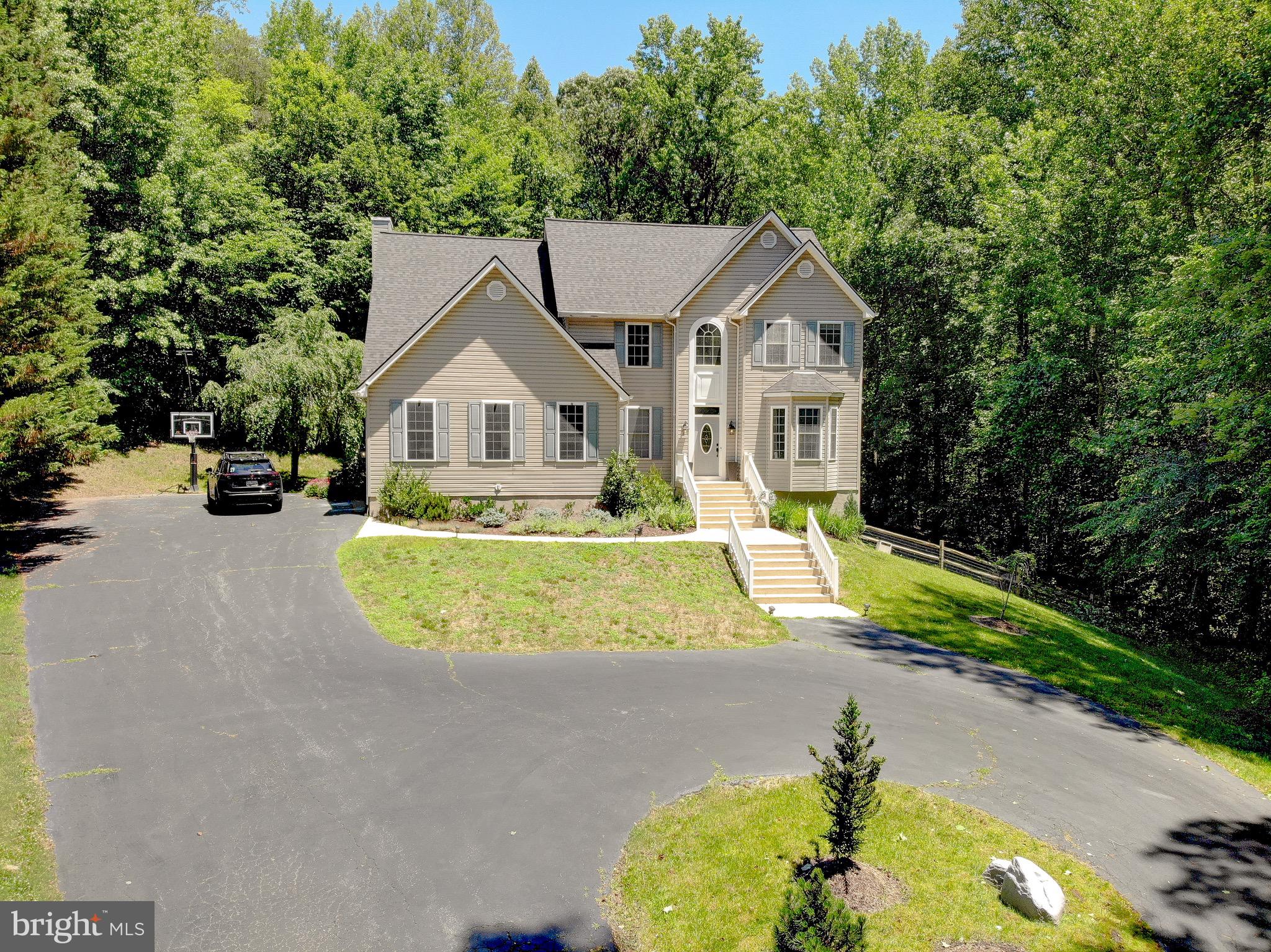 GRIFFITH OVERLOOK - Residential