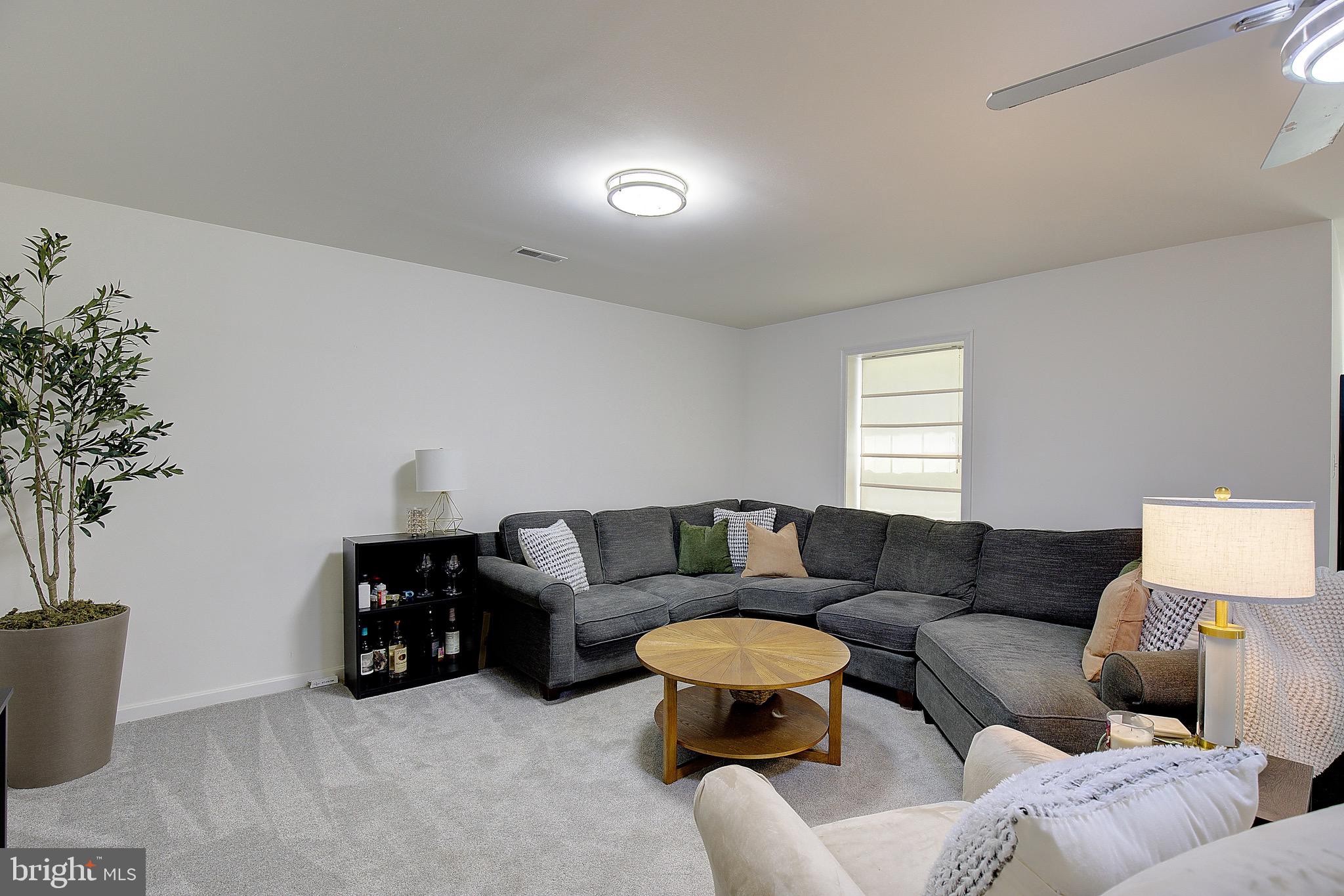 GRIFFITH OVERLOOK - Residential