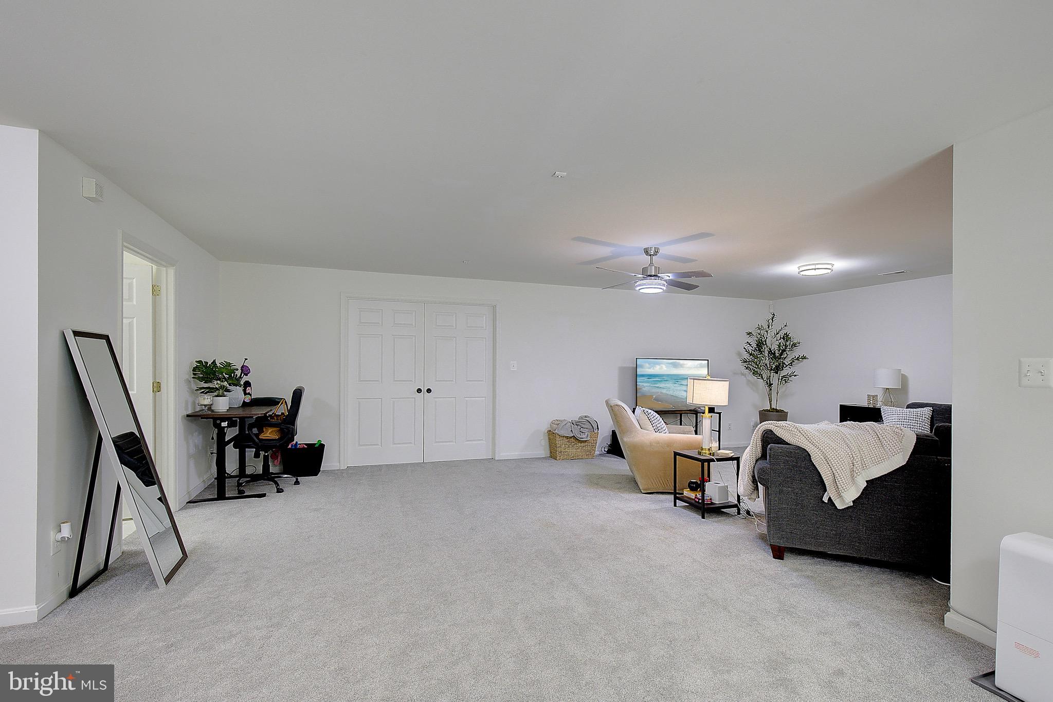 GRIFFITH OVERLOOK - Residential