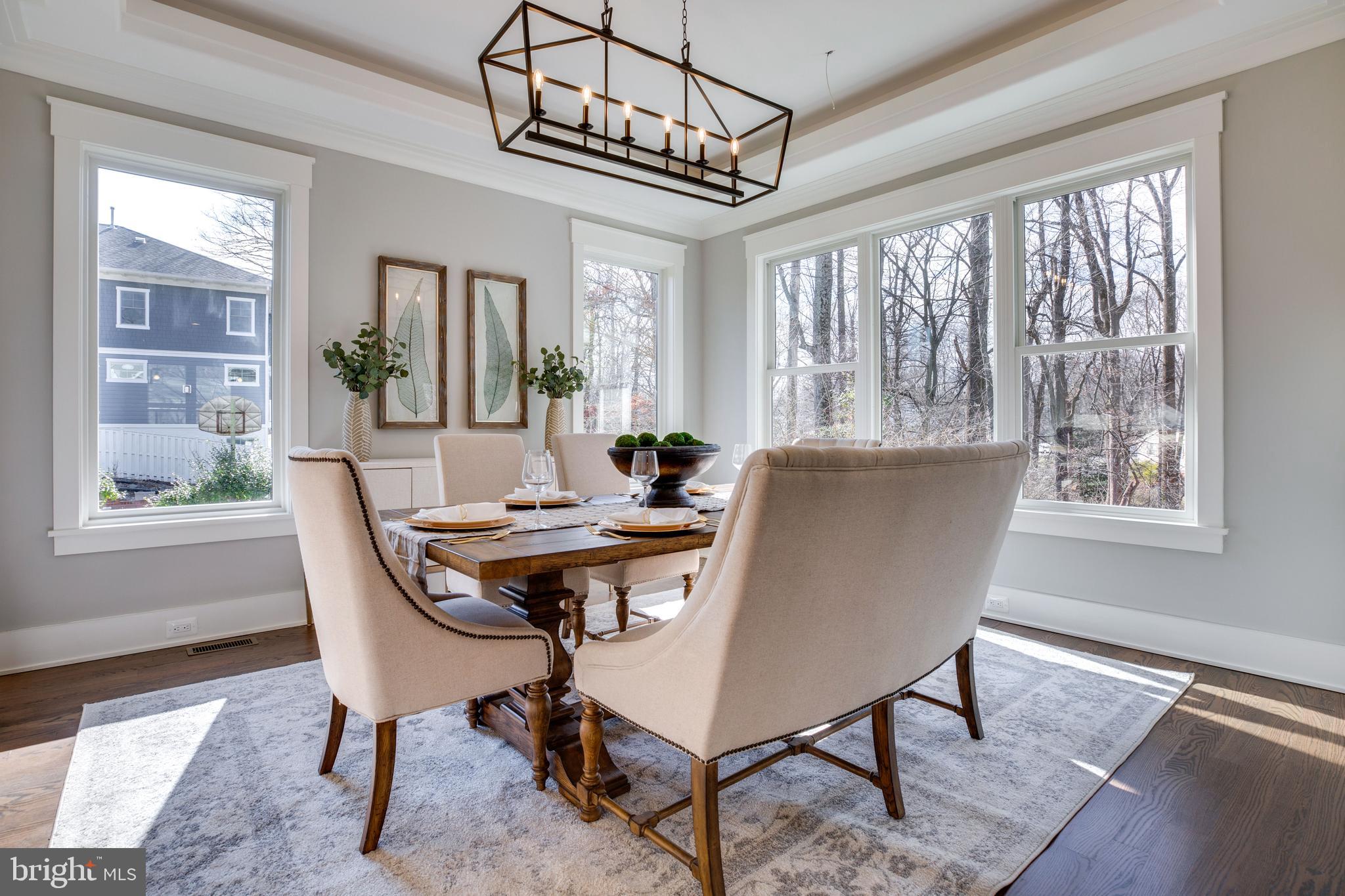 VIENNA WOODS - Residential