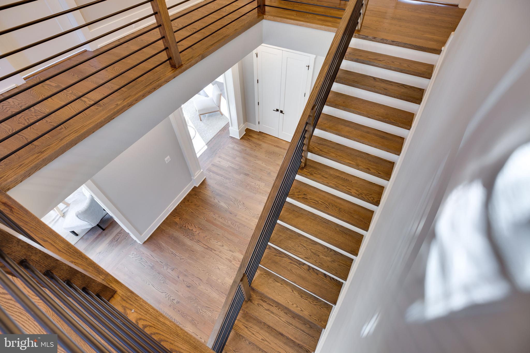 VIENNA WOODS - Residential