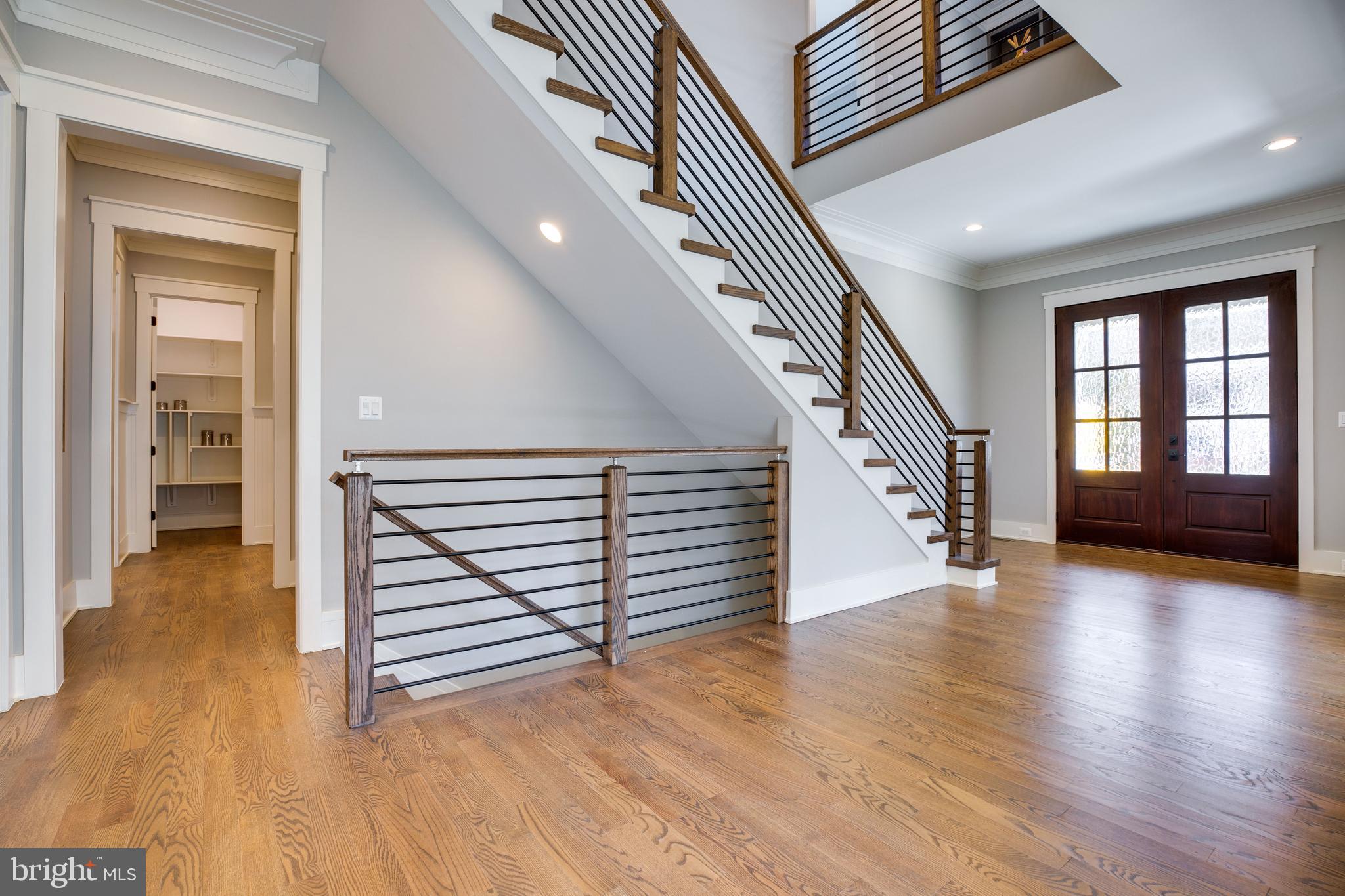 VIENNA WOODS - Residential