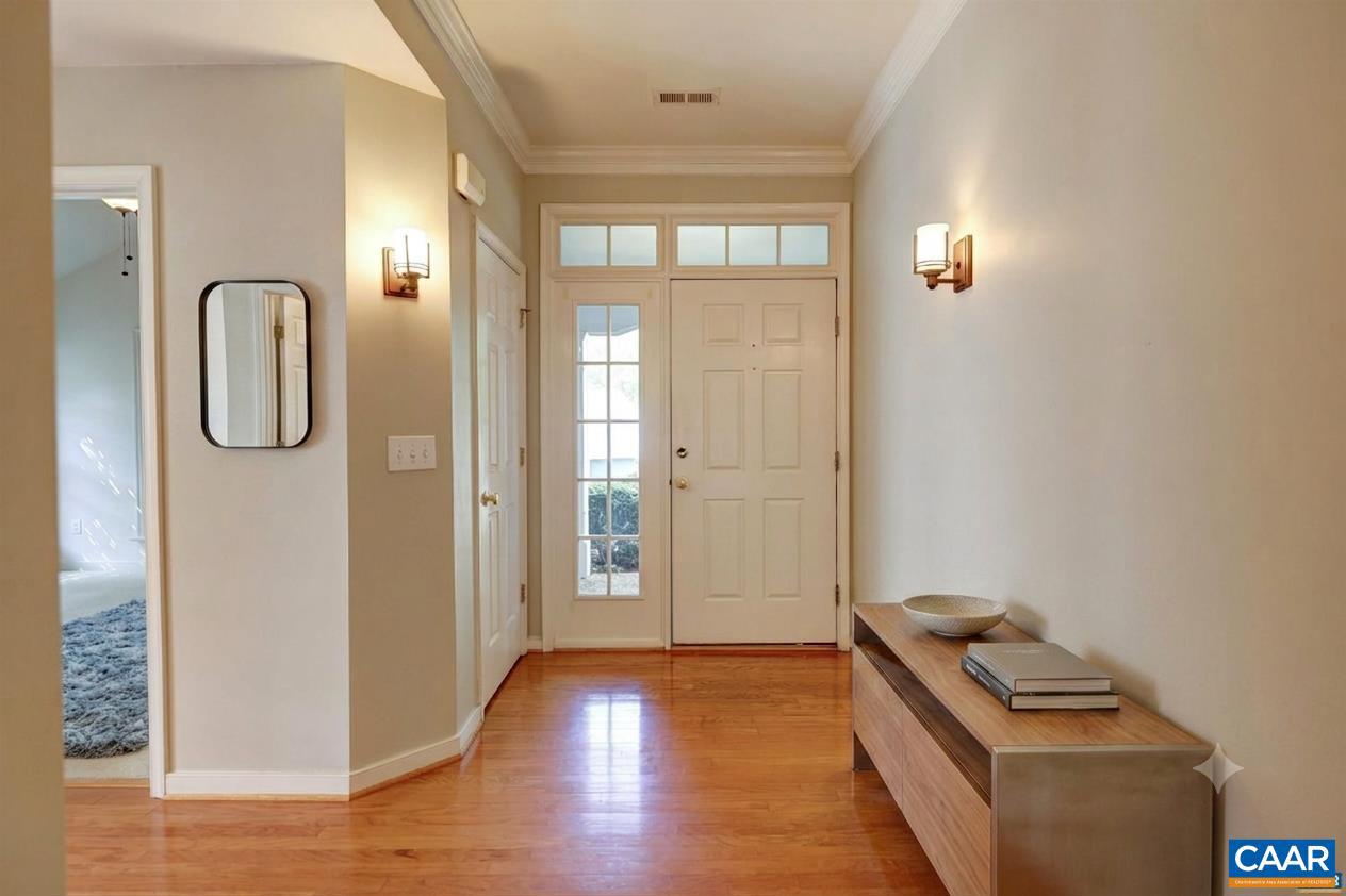 REDFIELDS - Residential