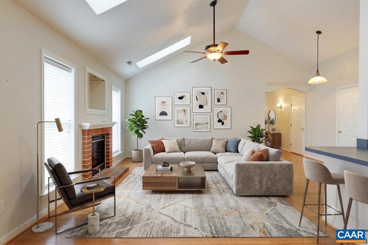 REDFIELDS - Residential