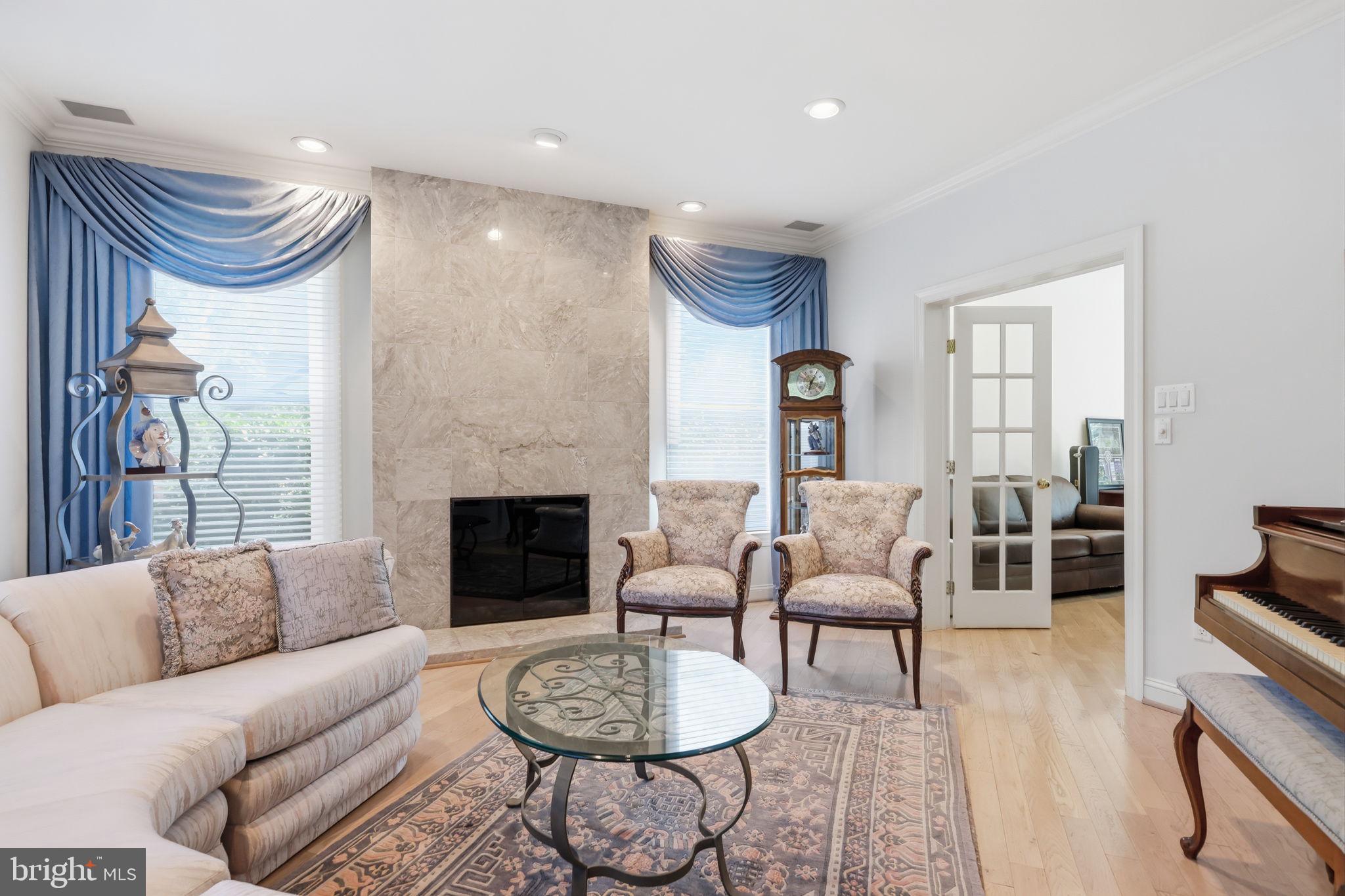 BROOKFIELD AT FARM - Residential