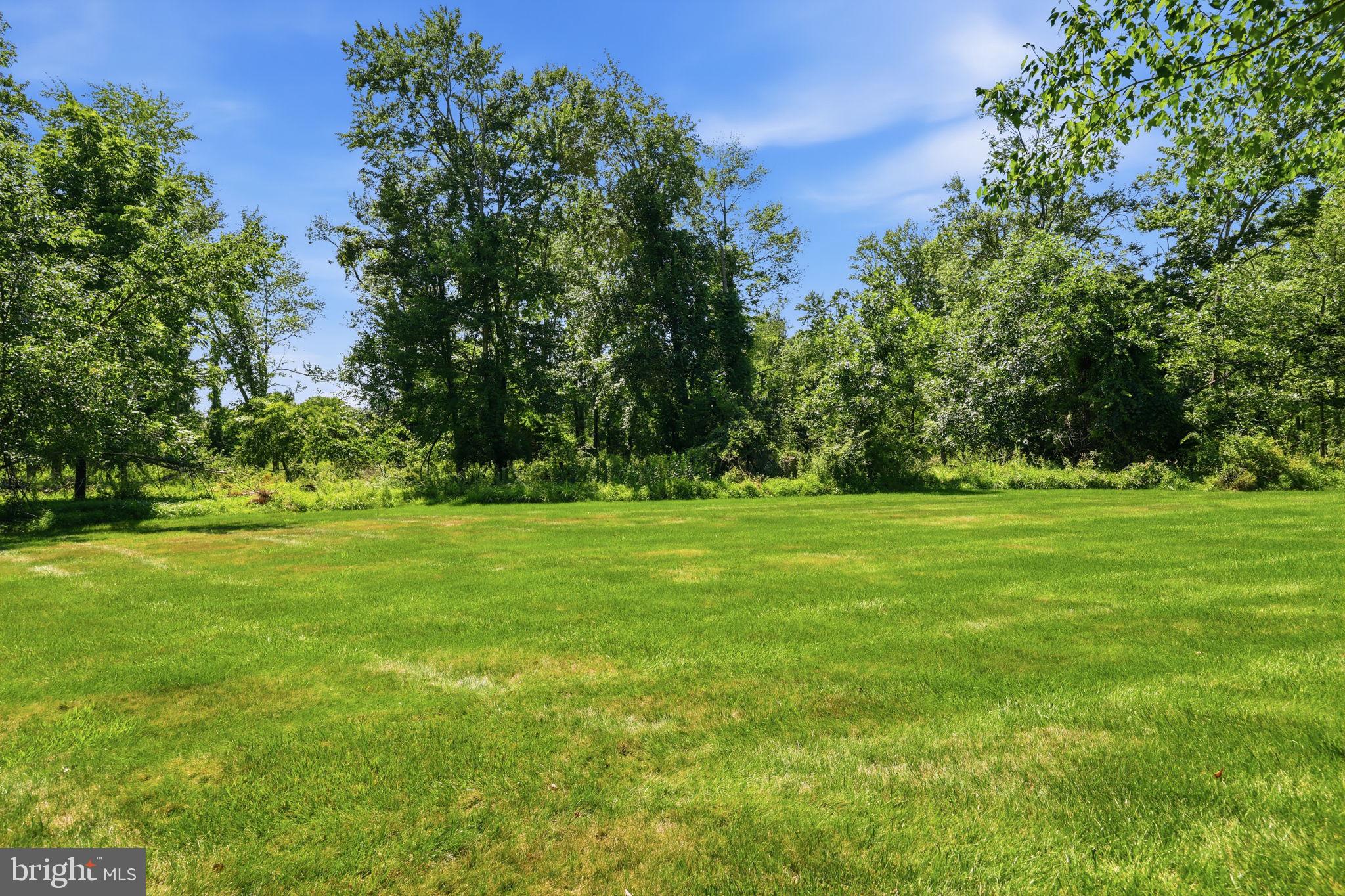 BROOKFIELD AT FARM - Residential
