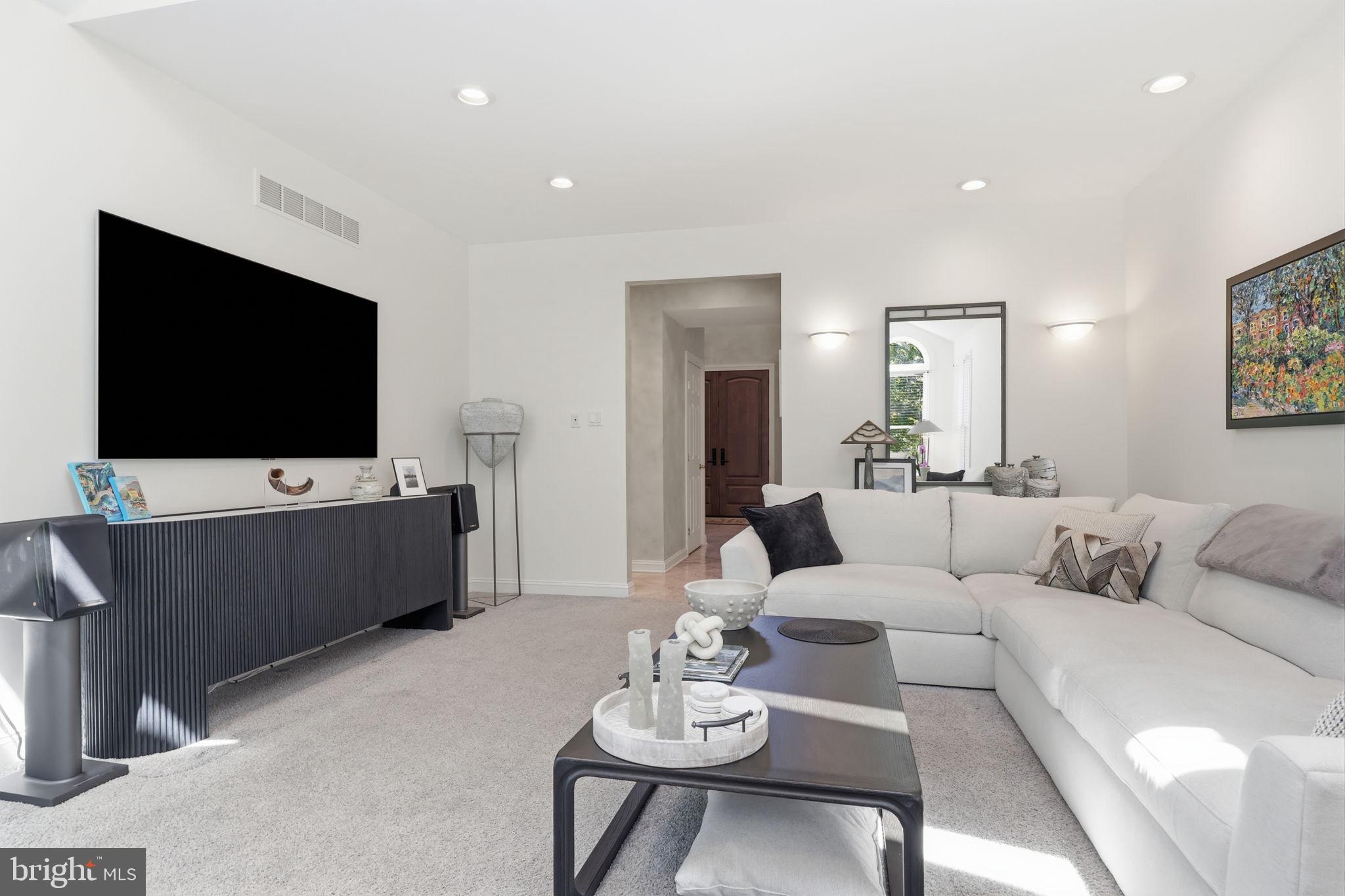 BROOKFIELD AT FARM - Residential