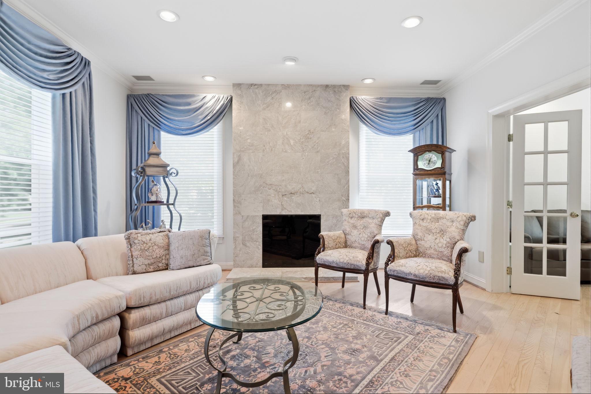 BROOKFIELD AT FARM - Residential