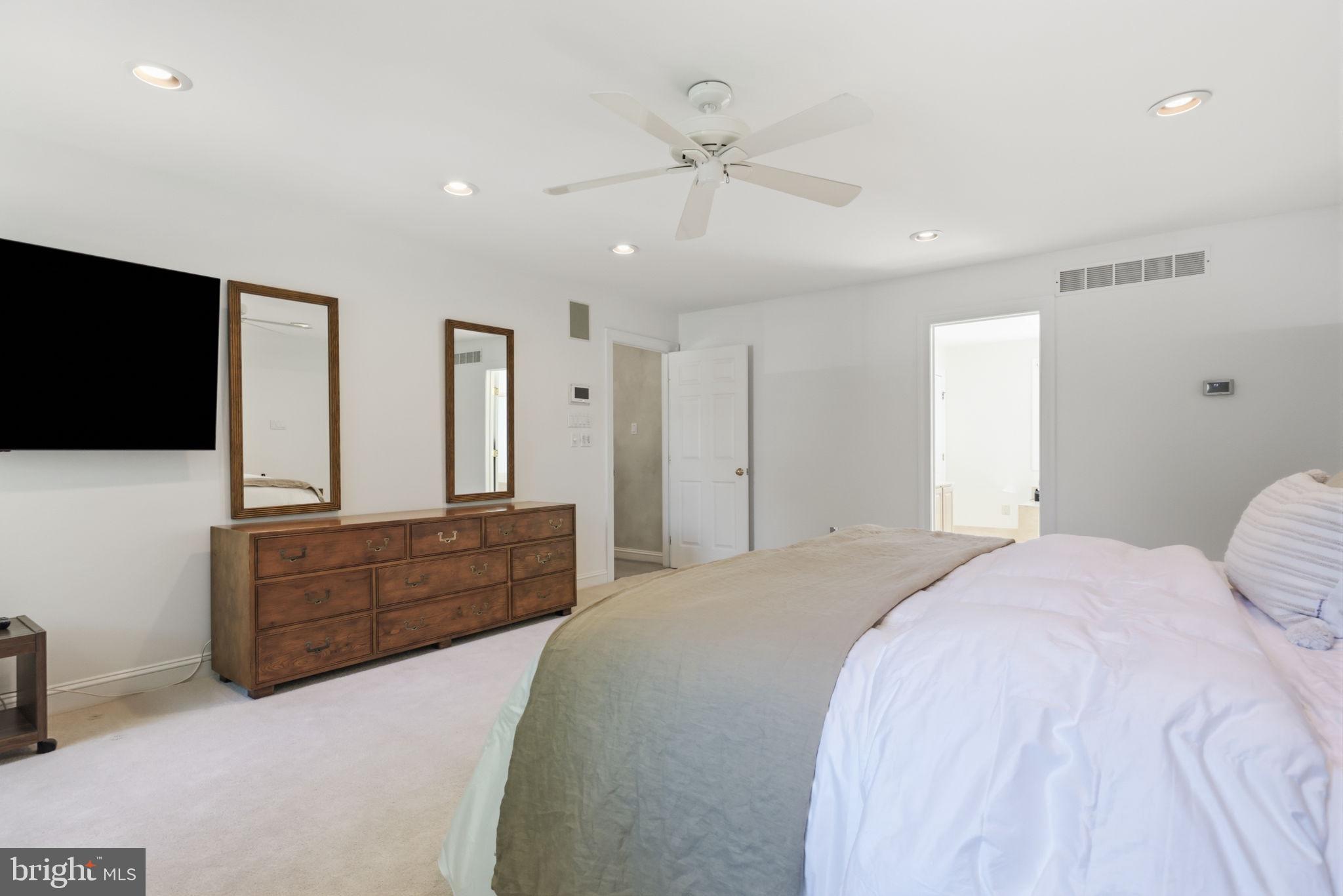 BROOKFIELD AT FARM - Residential