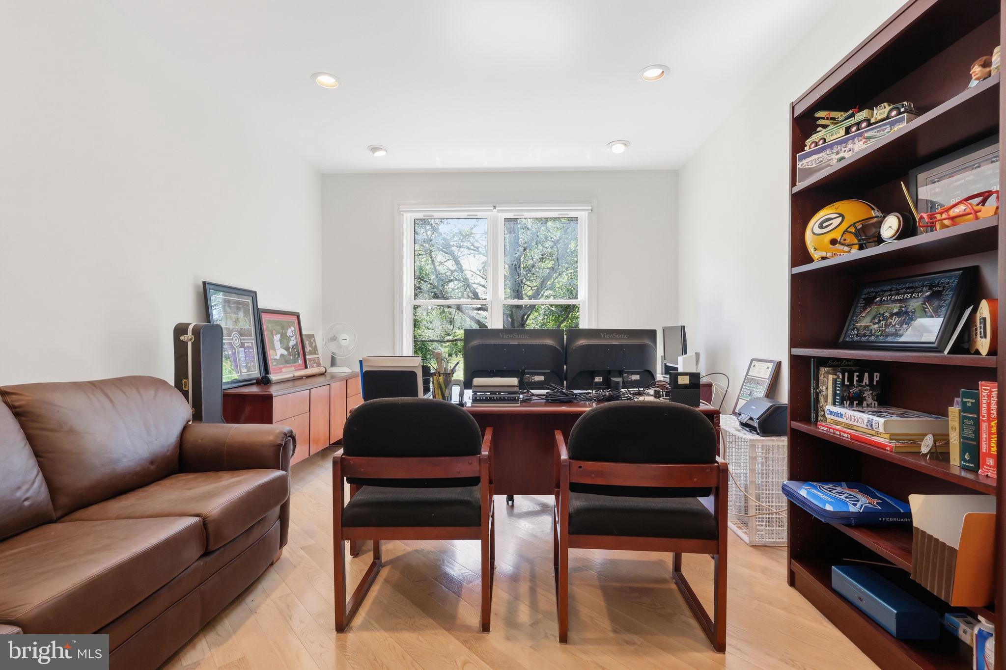 BROOKFIELD AT FARM - Residential