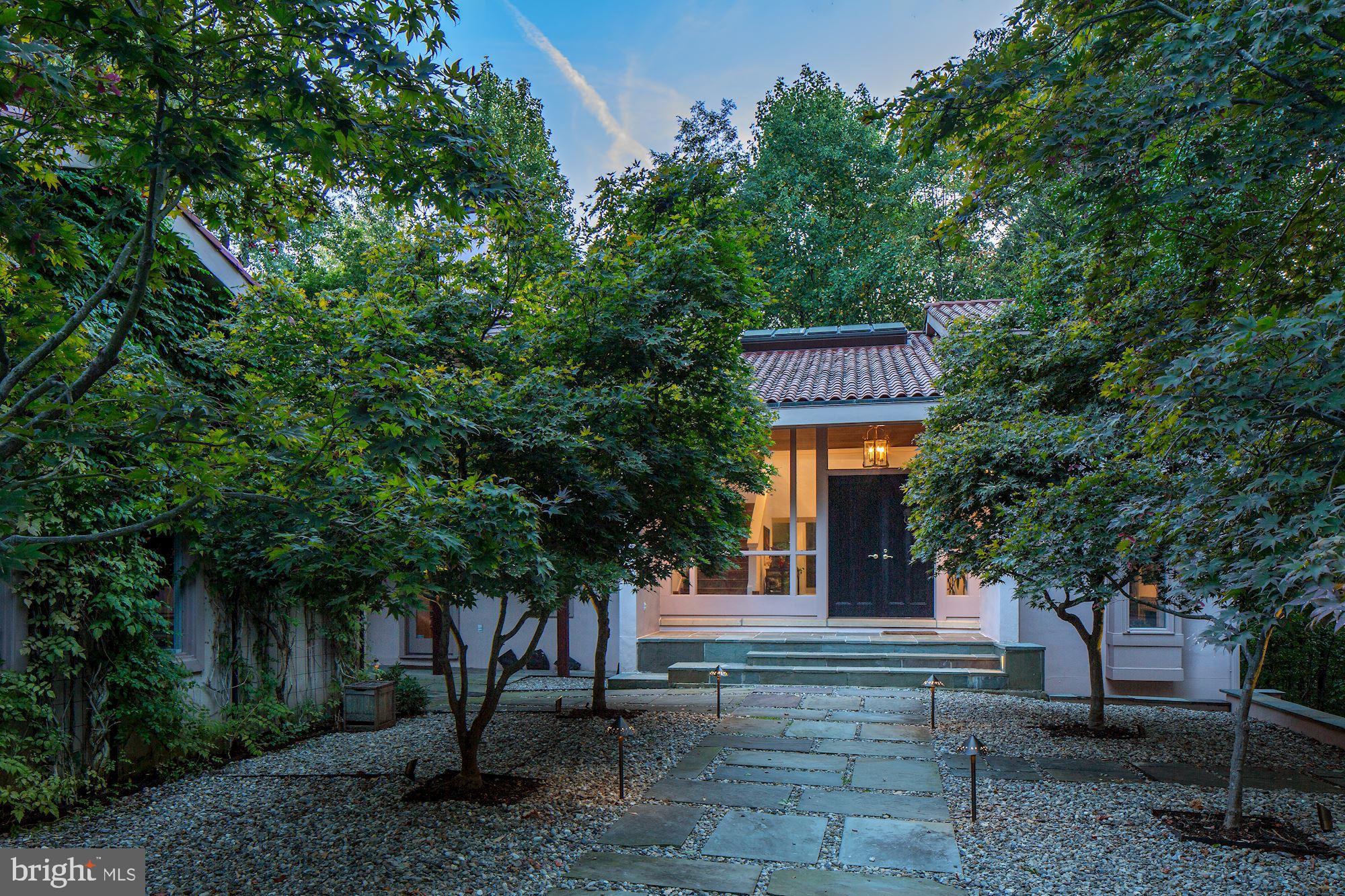 BANNOCKBURN HEIGHTS - Residential