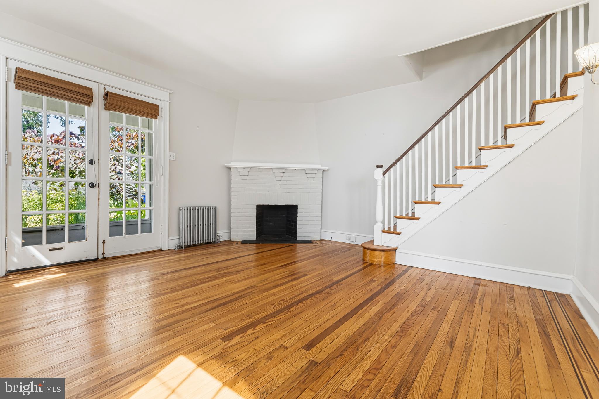 ROWLAND PARK - Residential