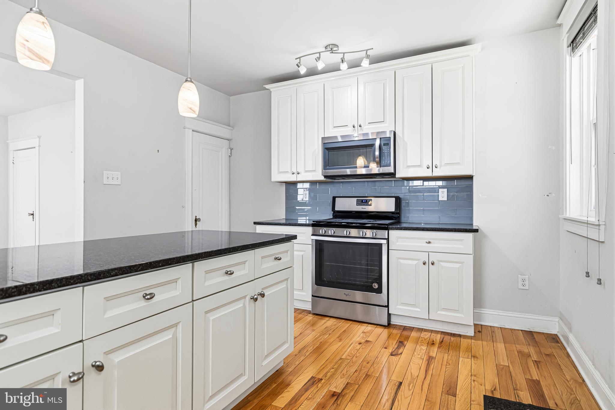 ROWLAND PARK - Residential