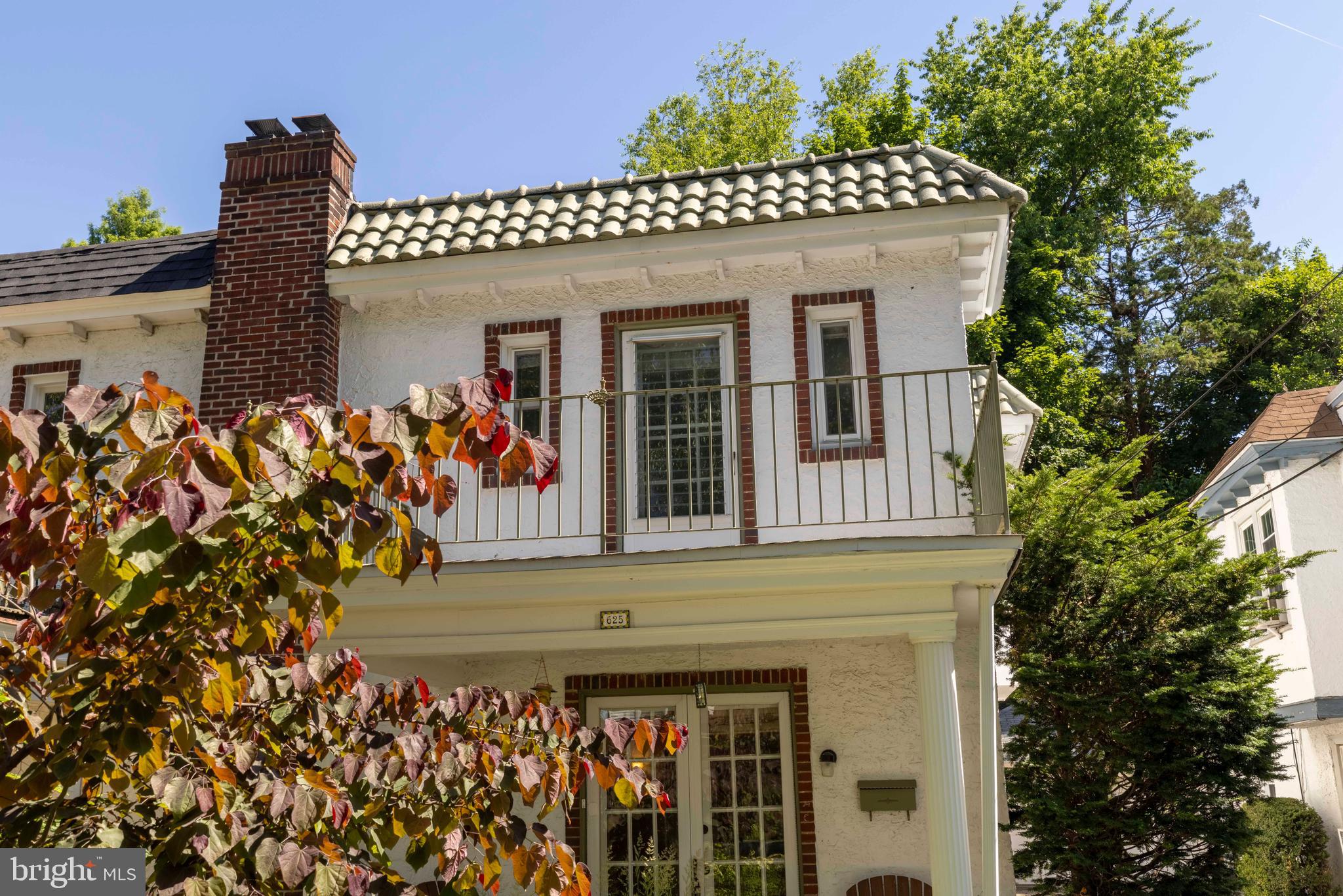 ROWLAND PARK - Residential