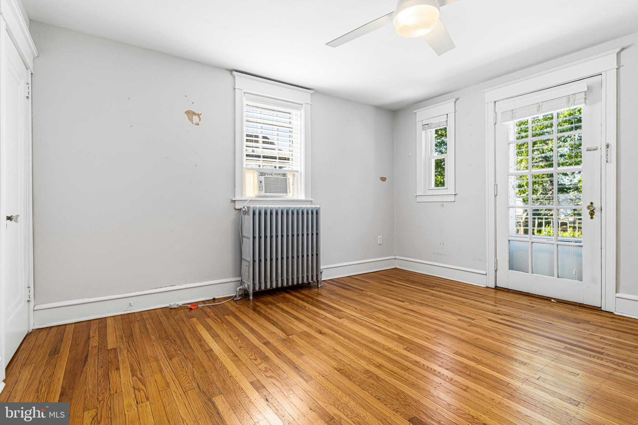 ROWLAND PARK - Residential