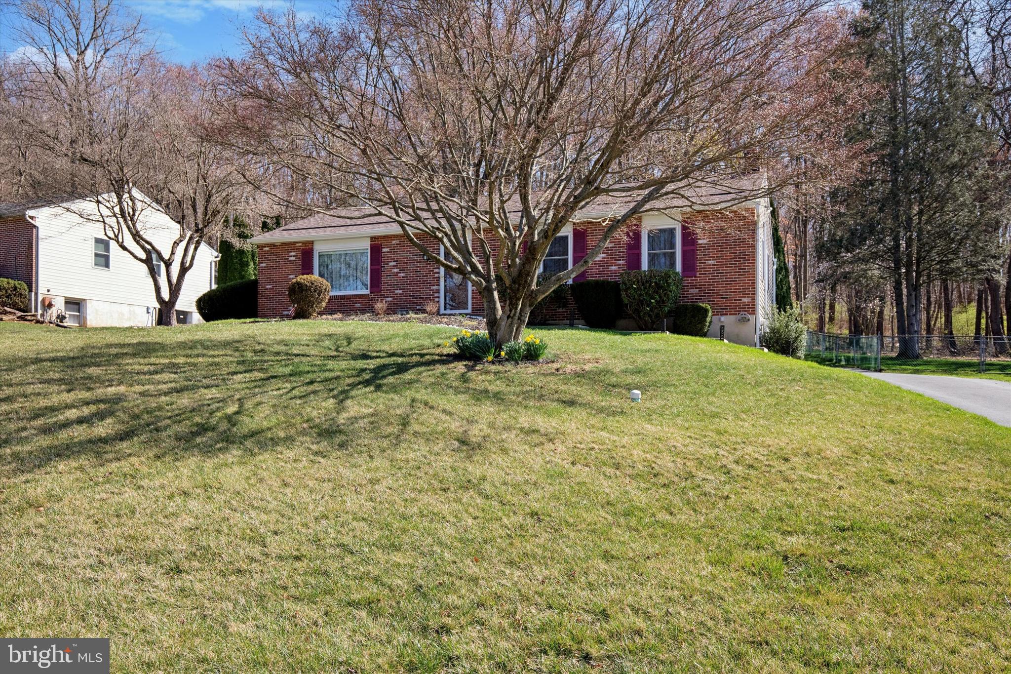 VALLEY VIEW - Residential