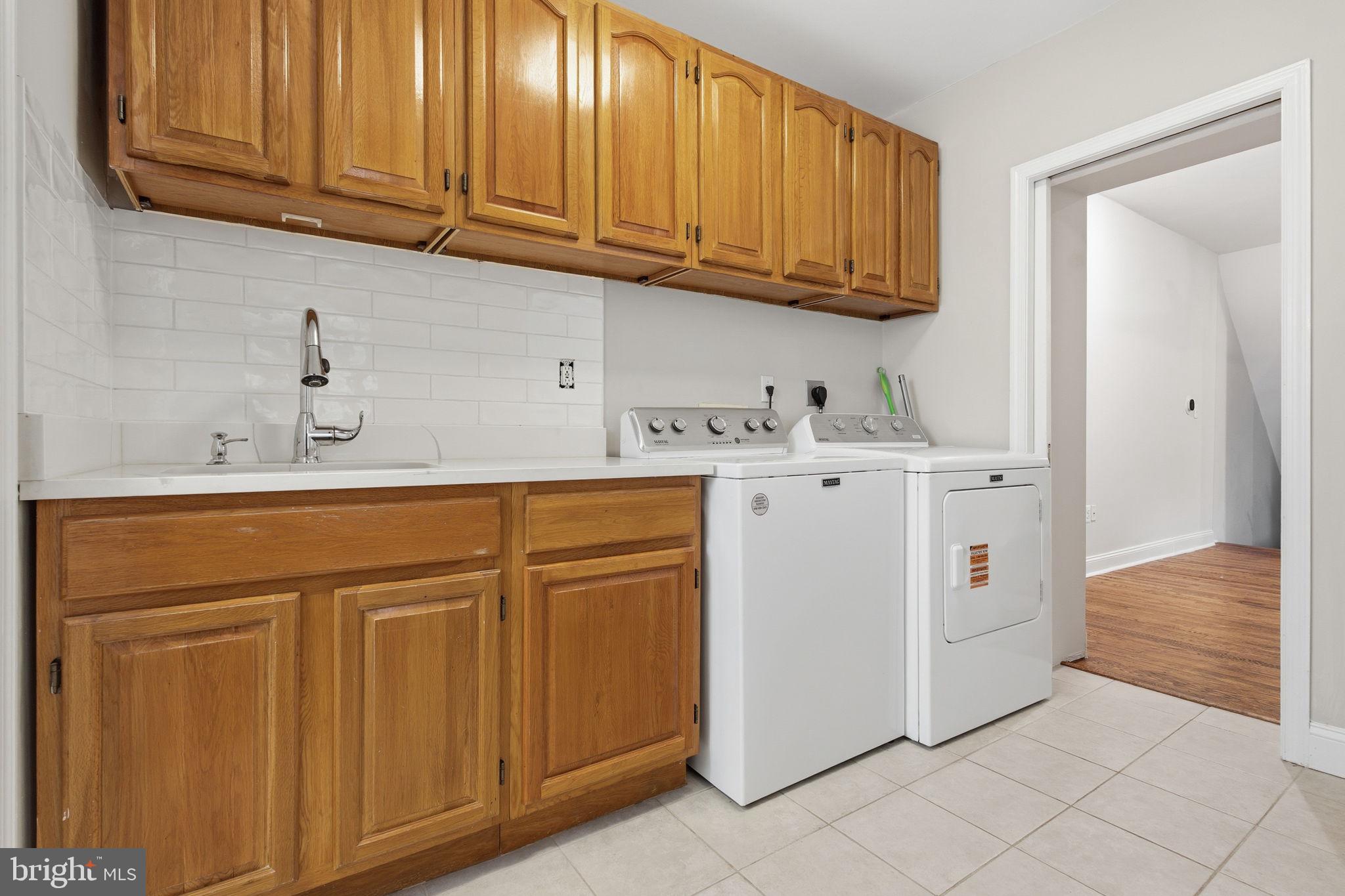 BREWERS HILL HISTORIC DISTRICT - Residential Lease