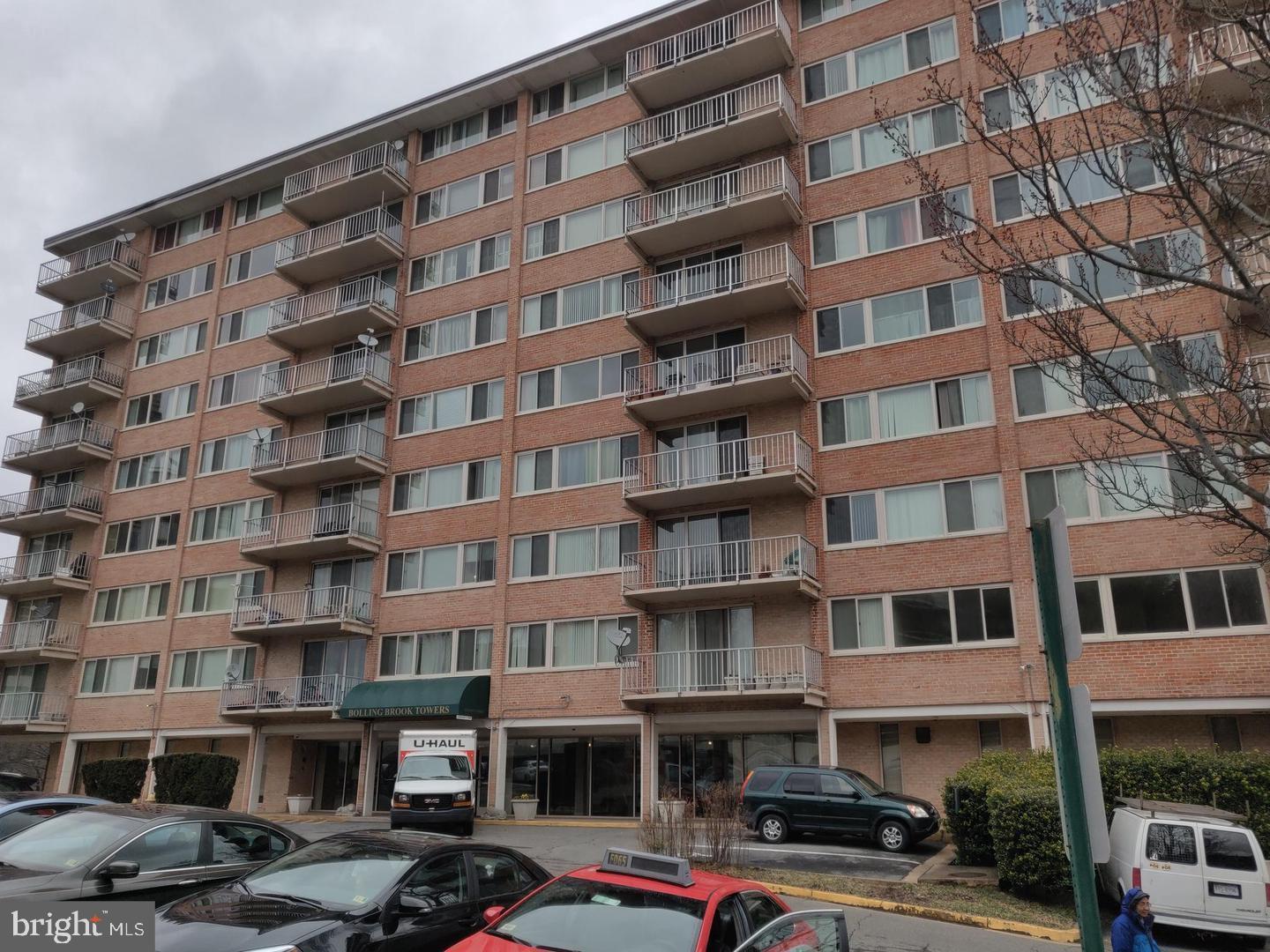 BOLLING BROOK TOWERS - Residential Lease