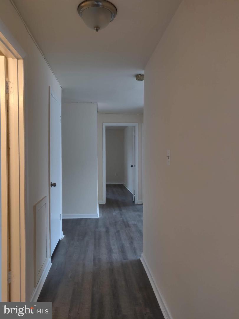 BOLLING BROOK TOWERS - Residential Lease