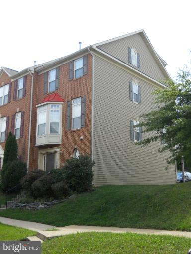 Final touch ups happening this week.  Property renovated in 2015,  unique layout with 3 bedrooms & 3 full baths on upper 2 levels. Gas fireplace in LR, Granite counters in kitchen, large island, desk space & room for table in bay window in kitchen. Over sized one car garage with opener has plenty of storage space.  End unit close to 270, 70 and 15.  Sorry, no pets!