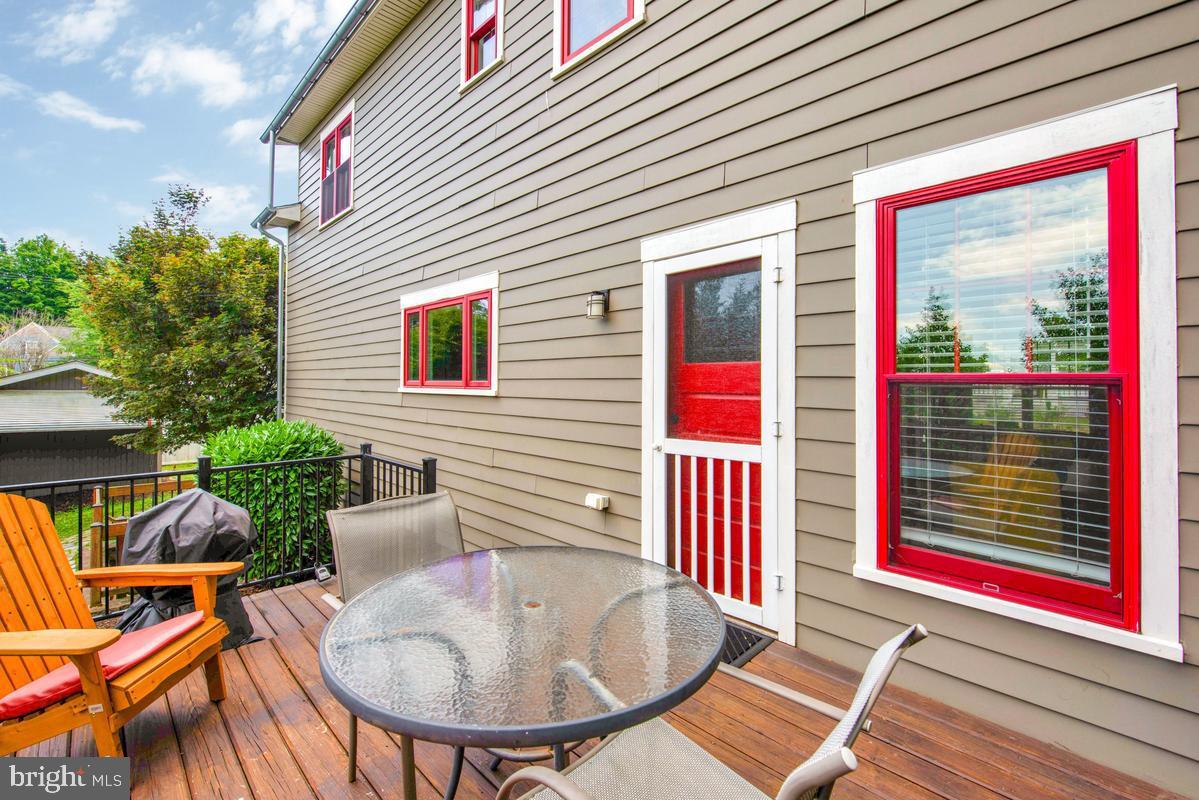 EASTPORT - Residential