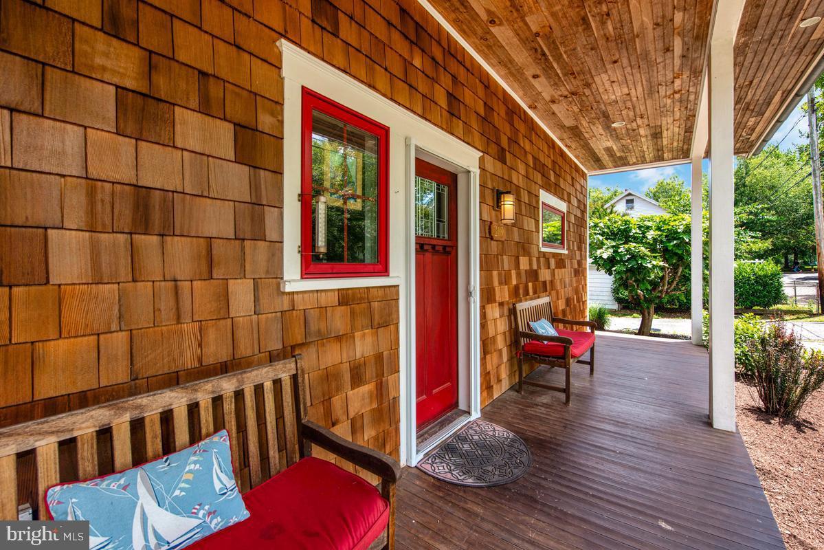 EASTPORT - Residential