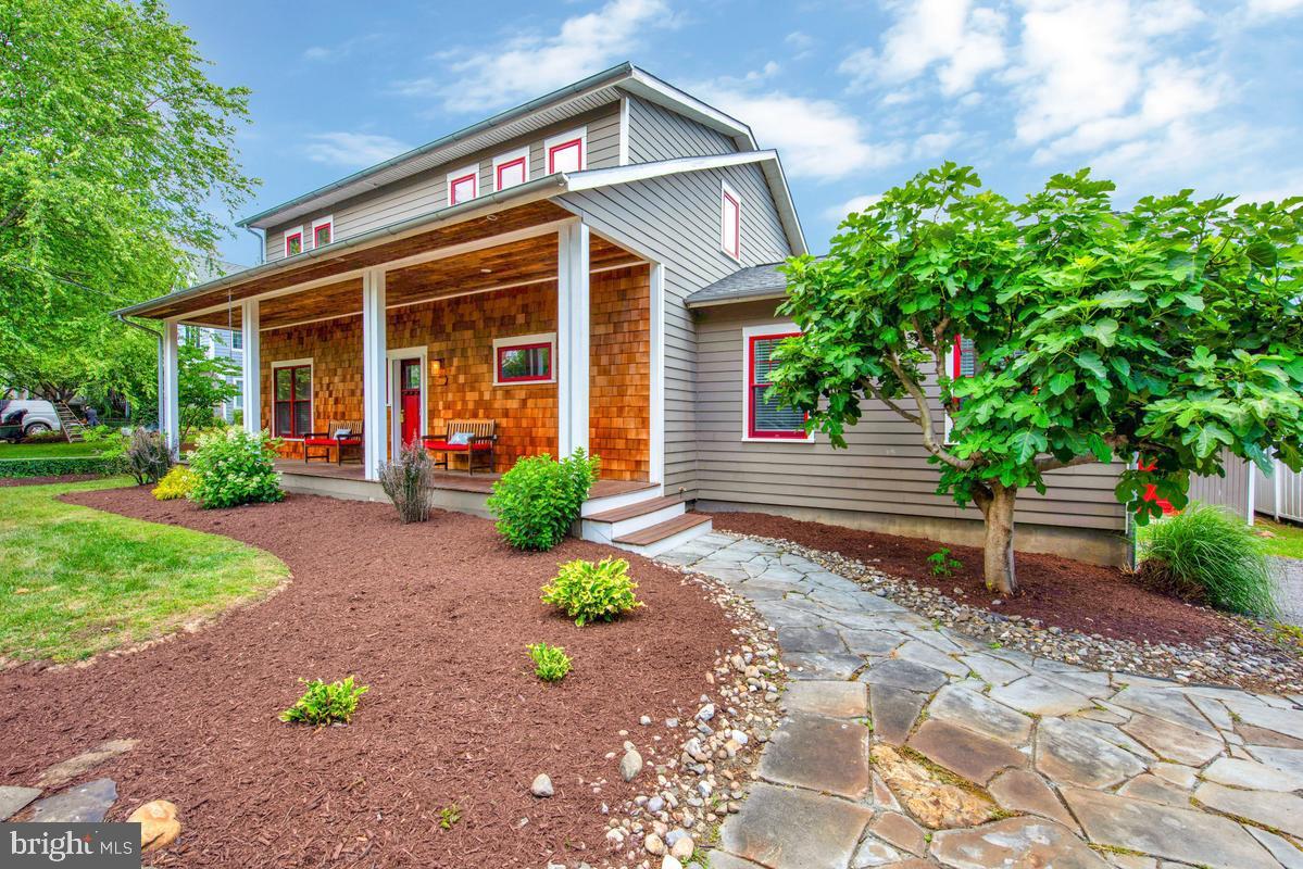 EASTPORT - Residential