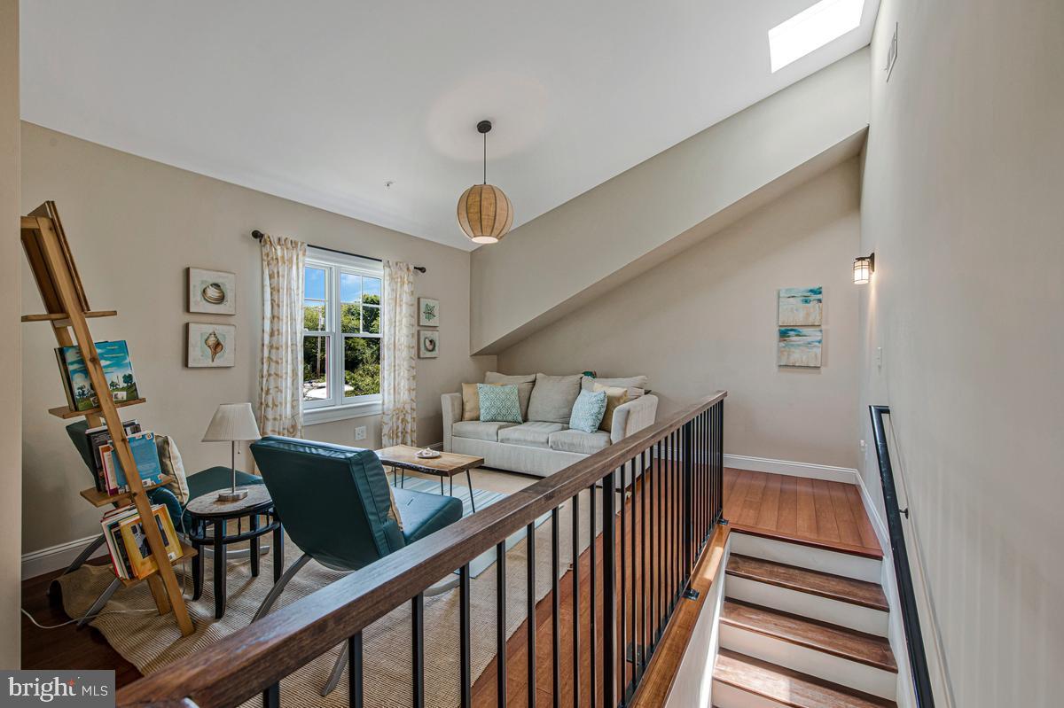 EASTPORT - Residential