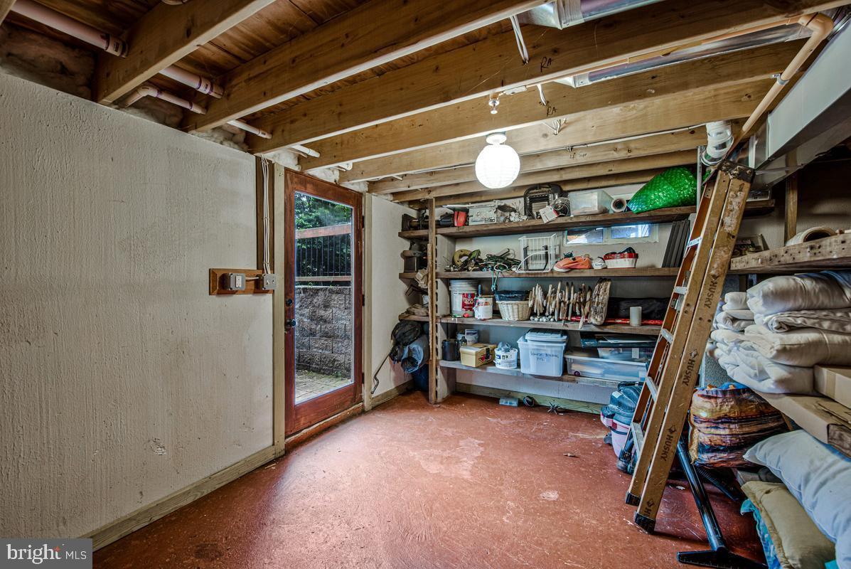 EASTPORT - Residential