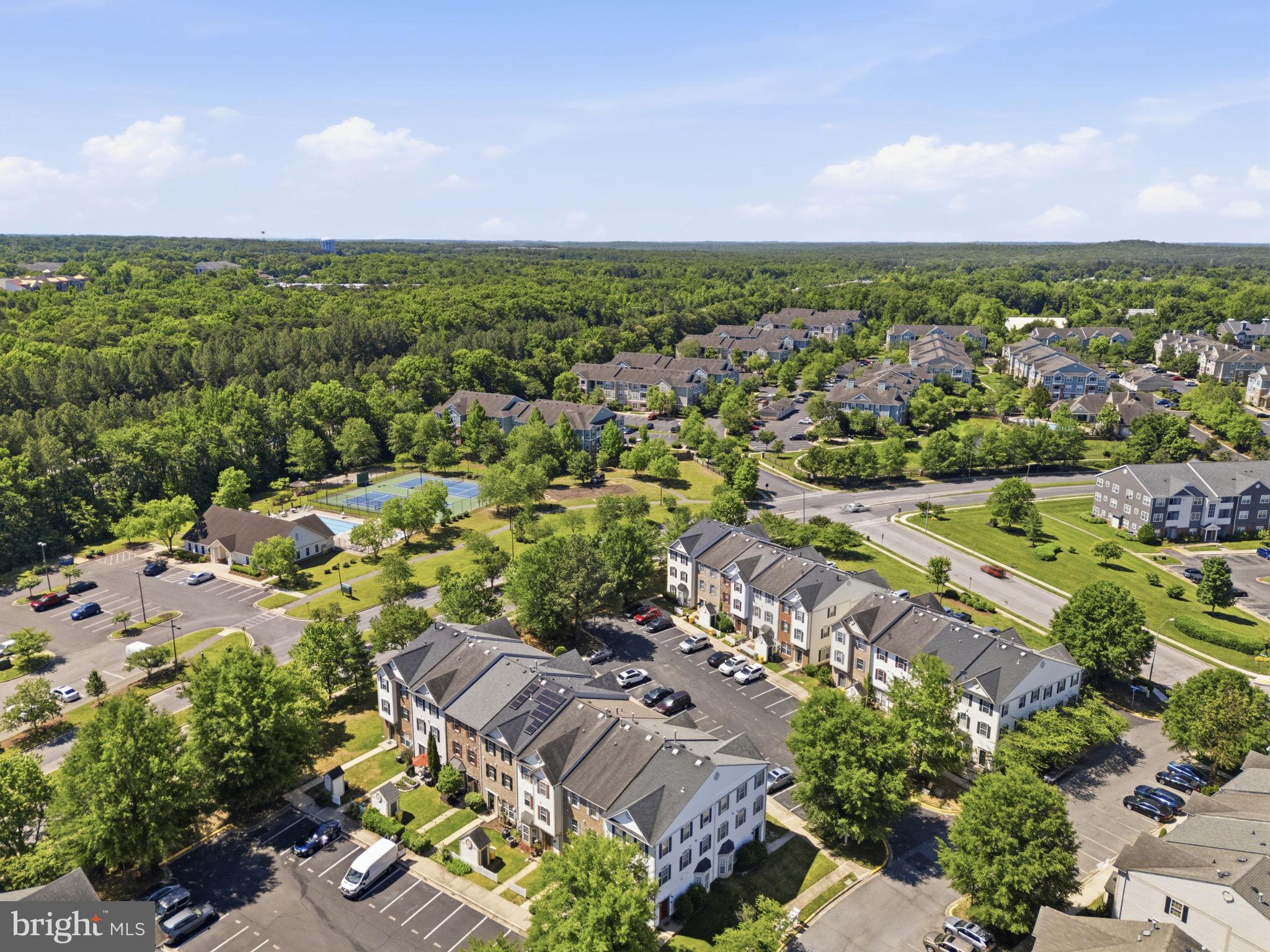 SEVEN OAKS - Residential
