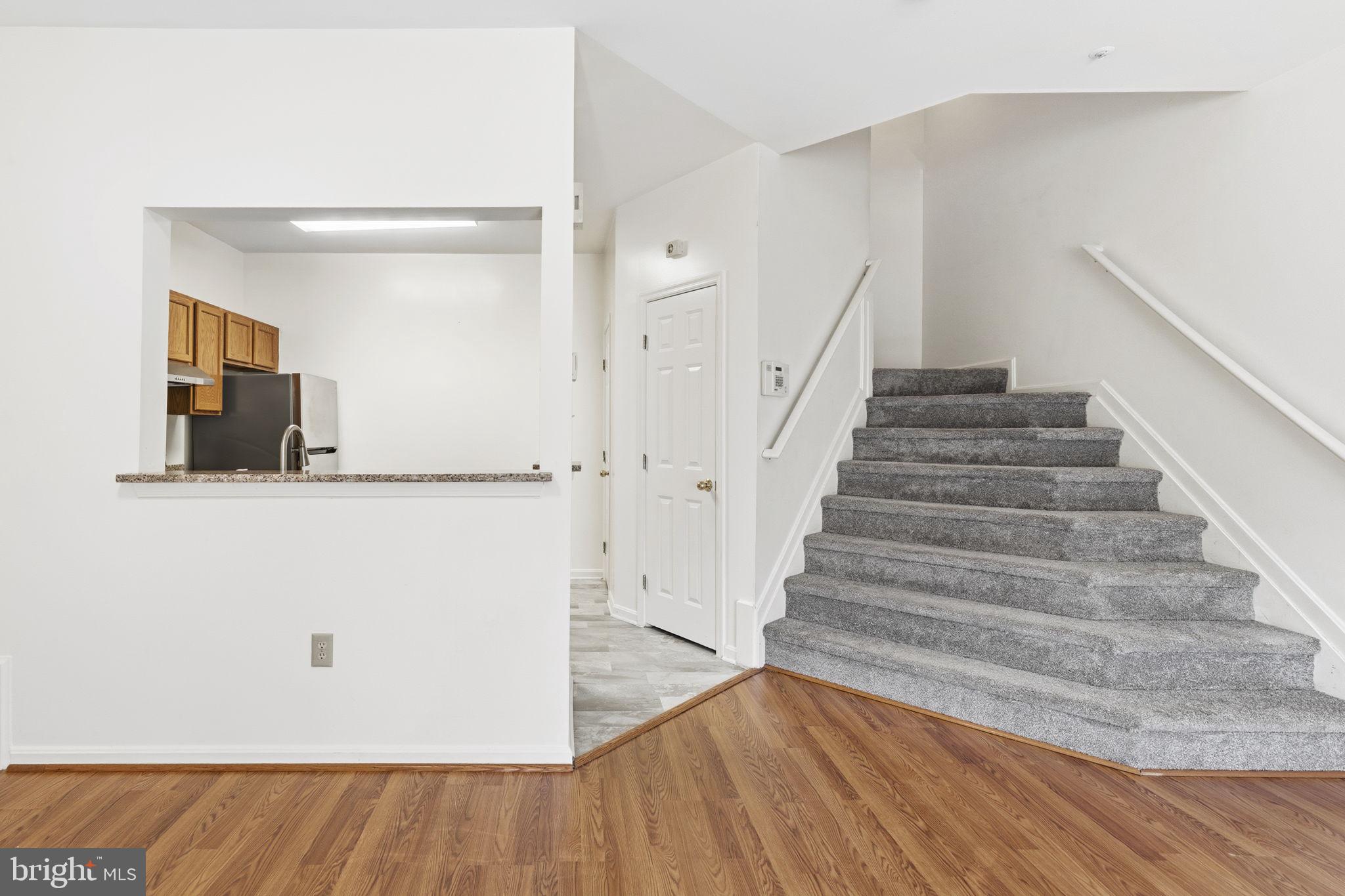 SEVEN OAKS - Residential