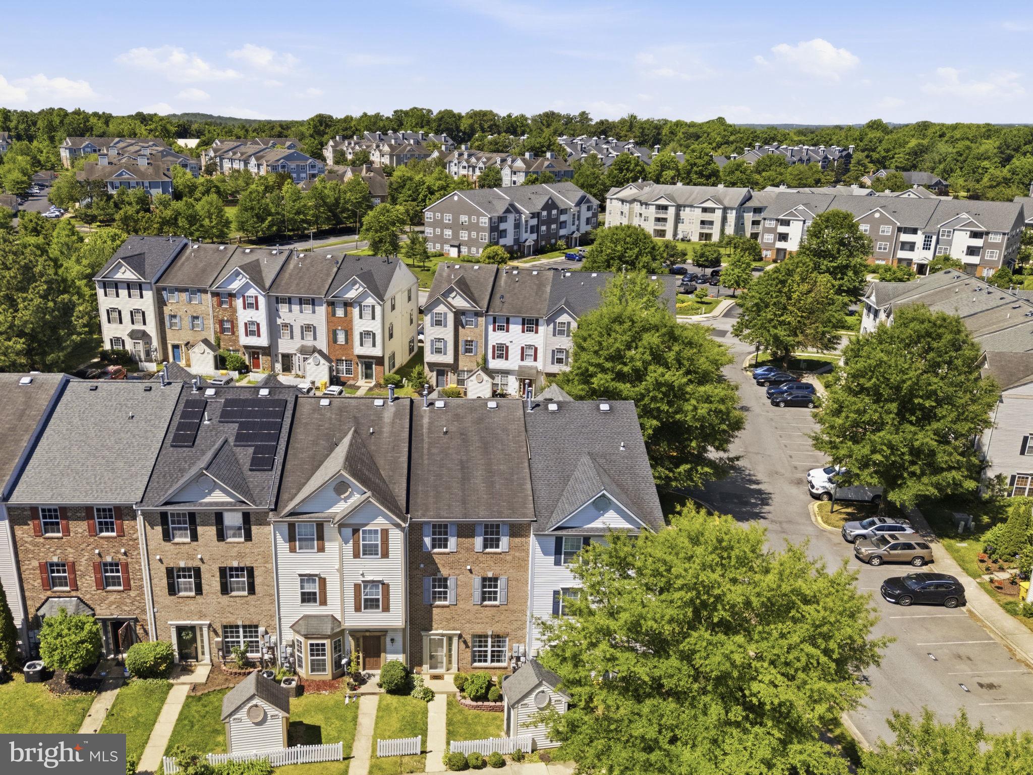 SEVEN OAKS - Residential