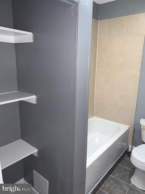 EDMONDSON VIILLAGE - Residential Lease