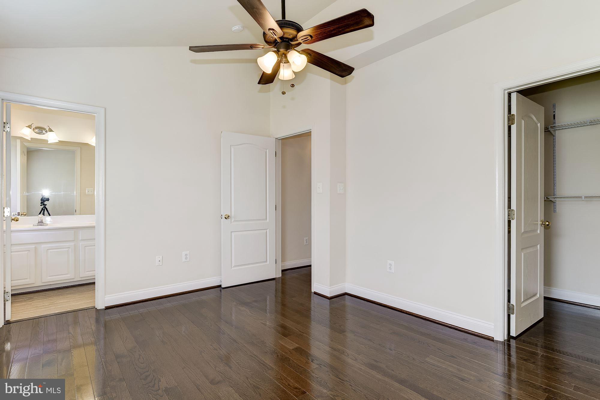 KING FARM - Residential Lease
