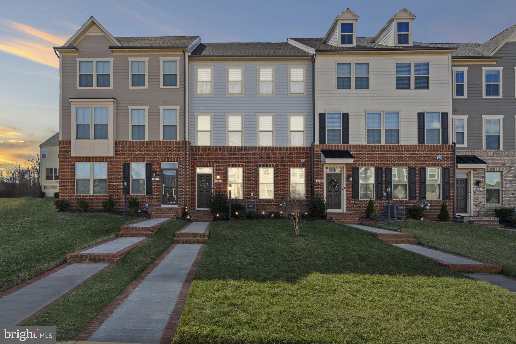 POTOMAC SHORES - Residential