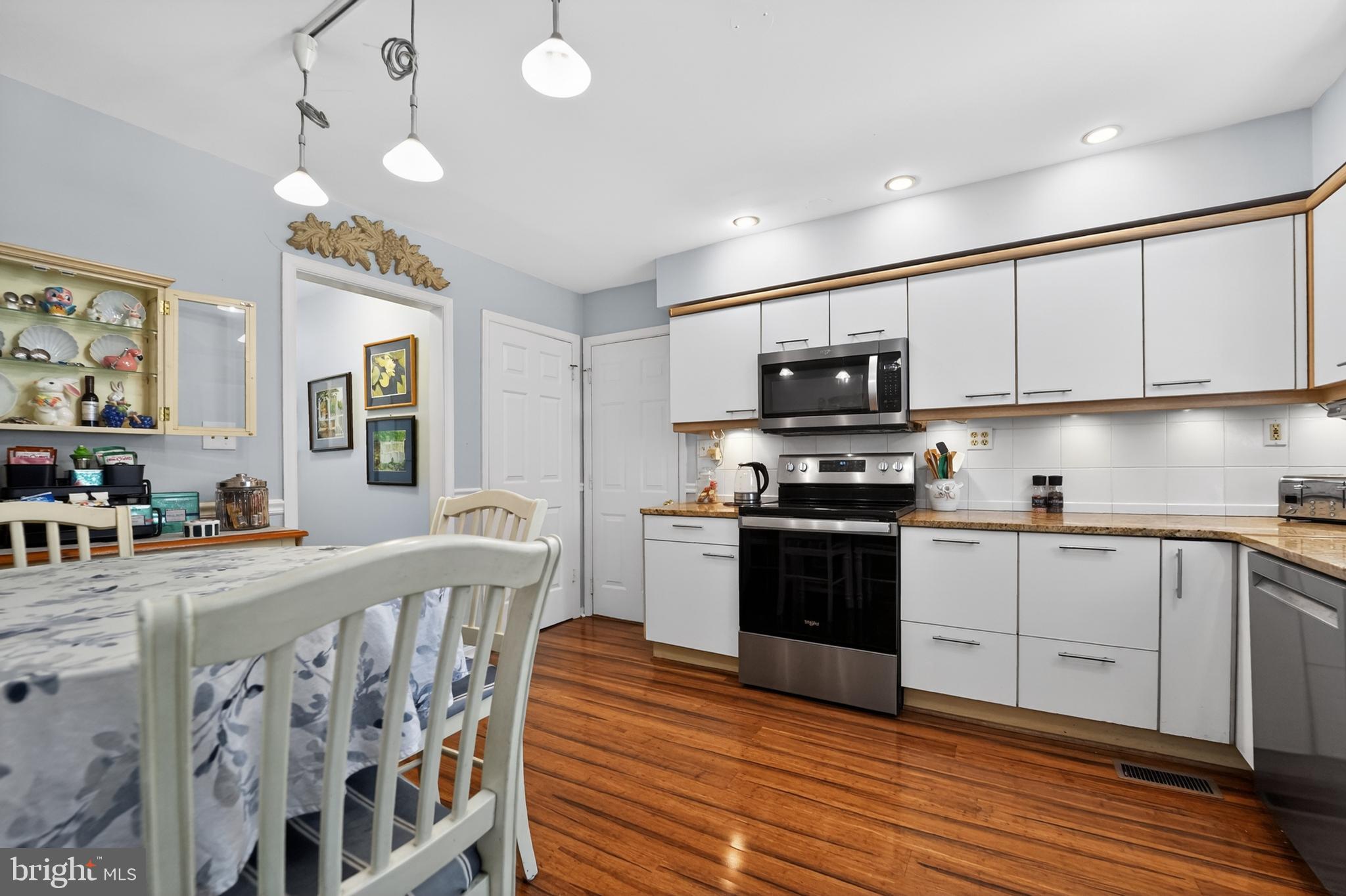CLOVERFIELDS - Residential