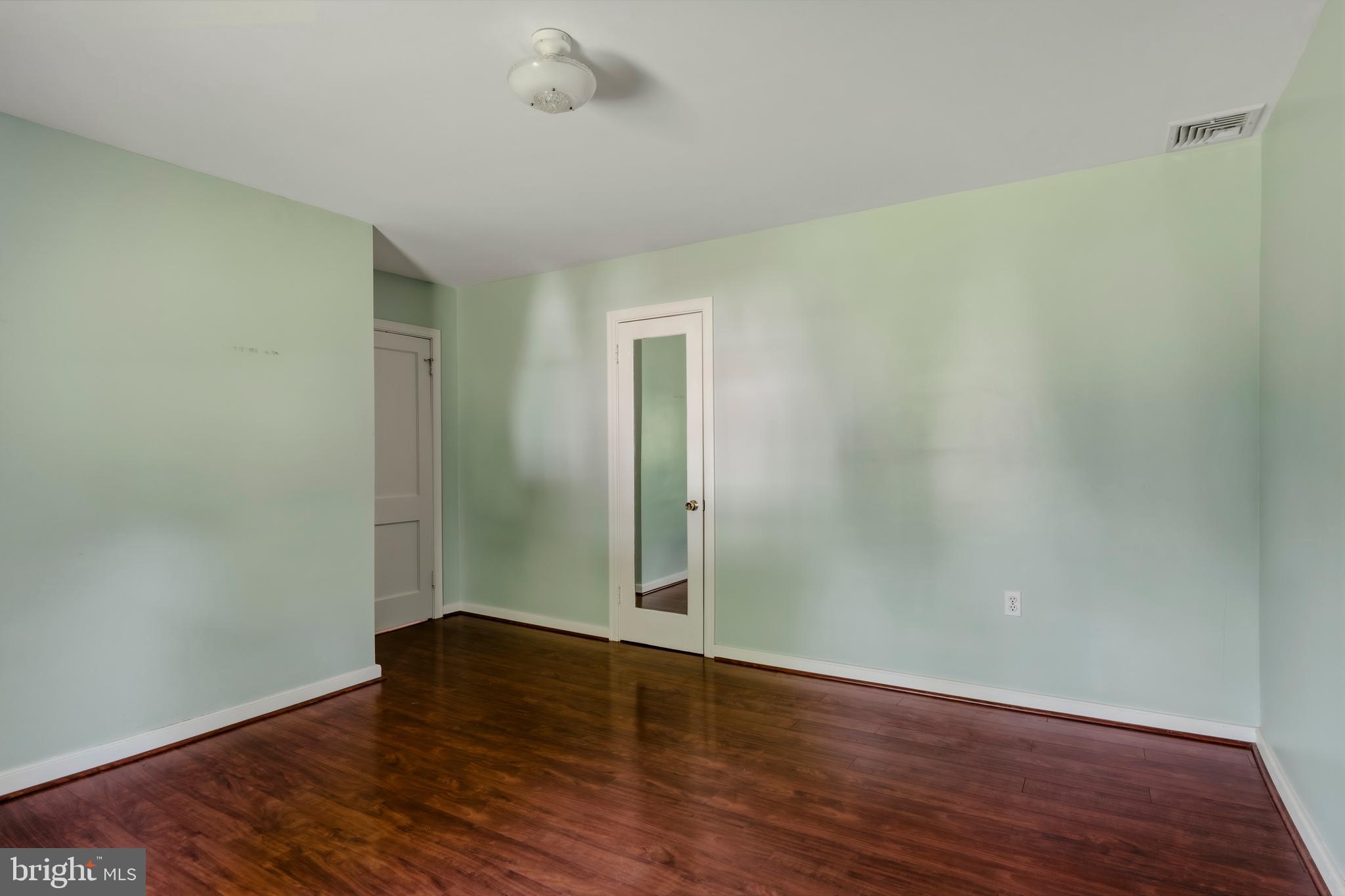 WOODLAND MEADOWS - Residential