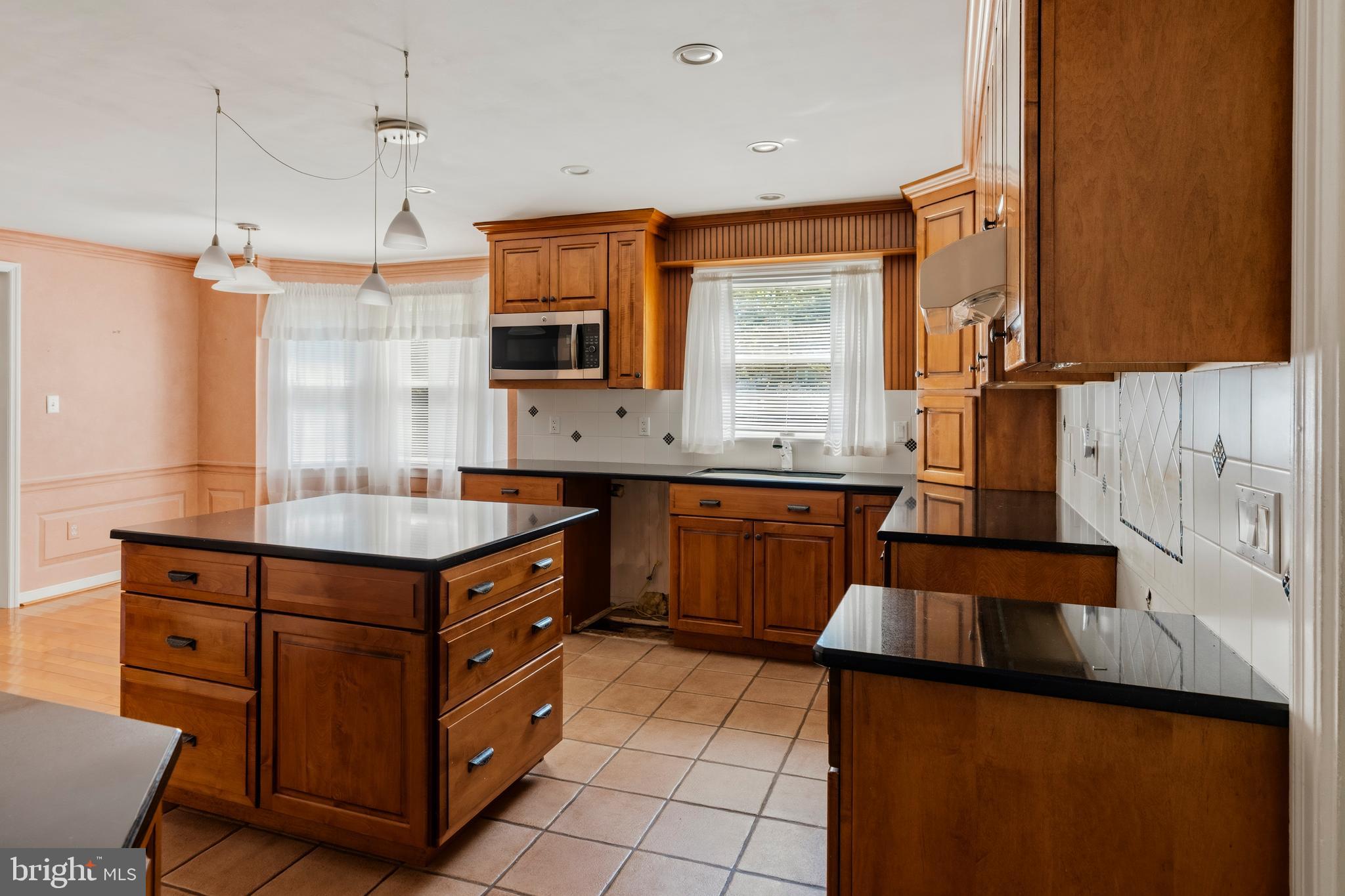 WOODLAND MEADOWS - Residential