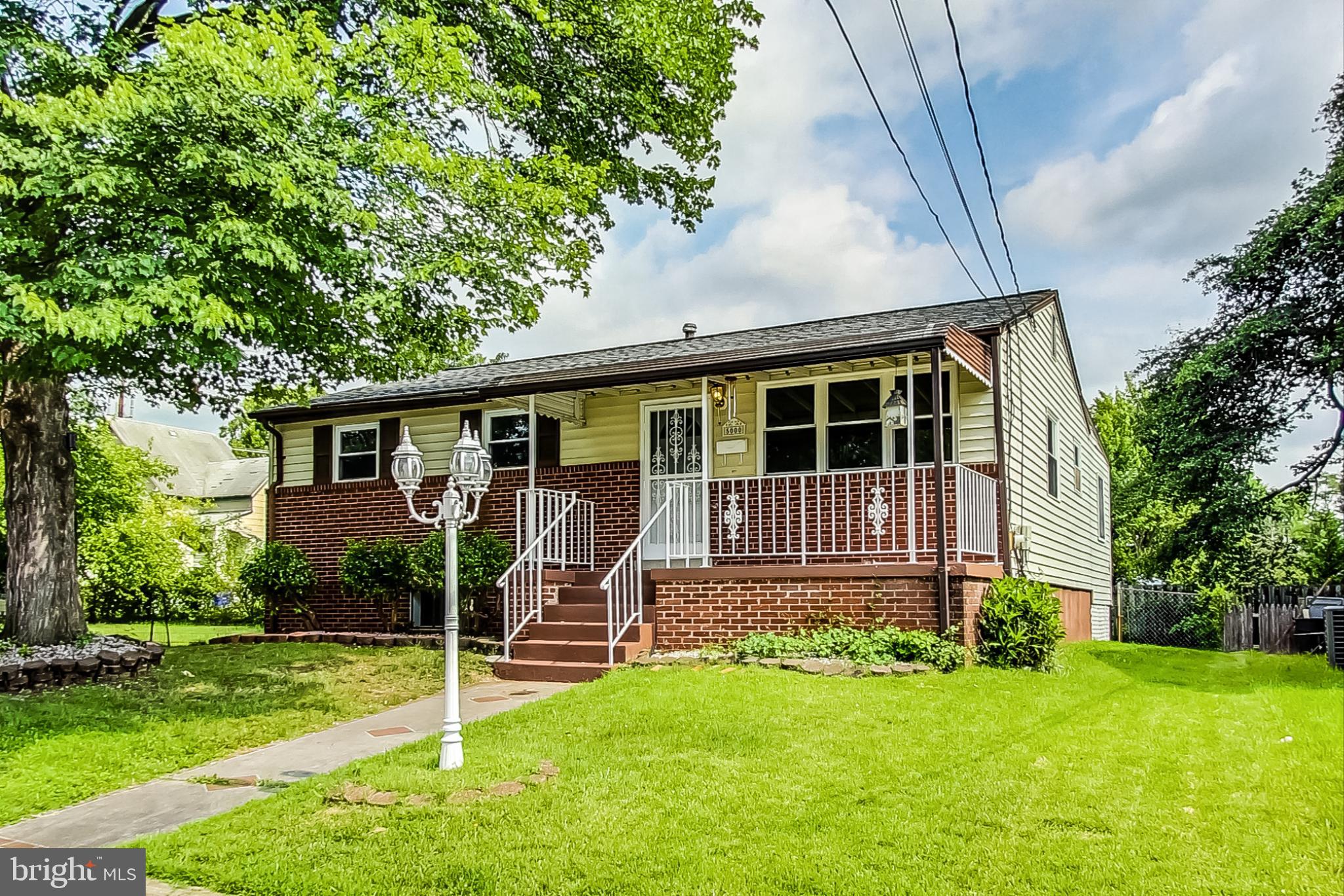 BERWYN PARK - Residential