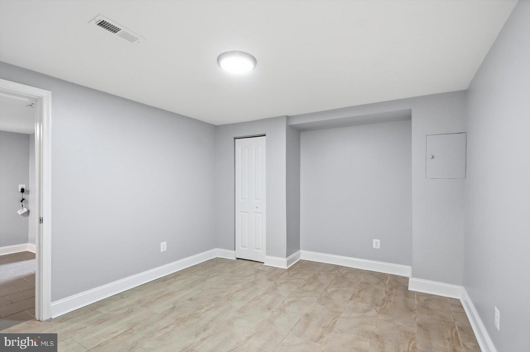 GLEN GARDENS - Residential