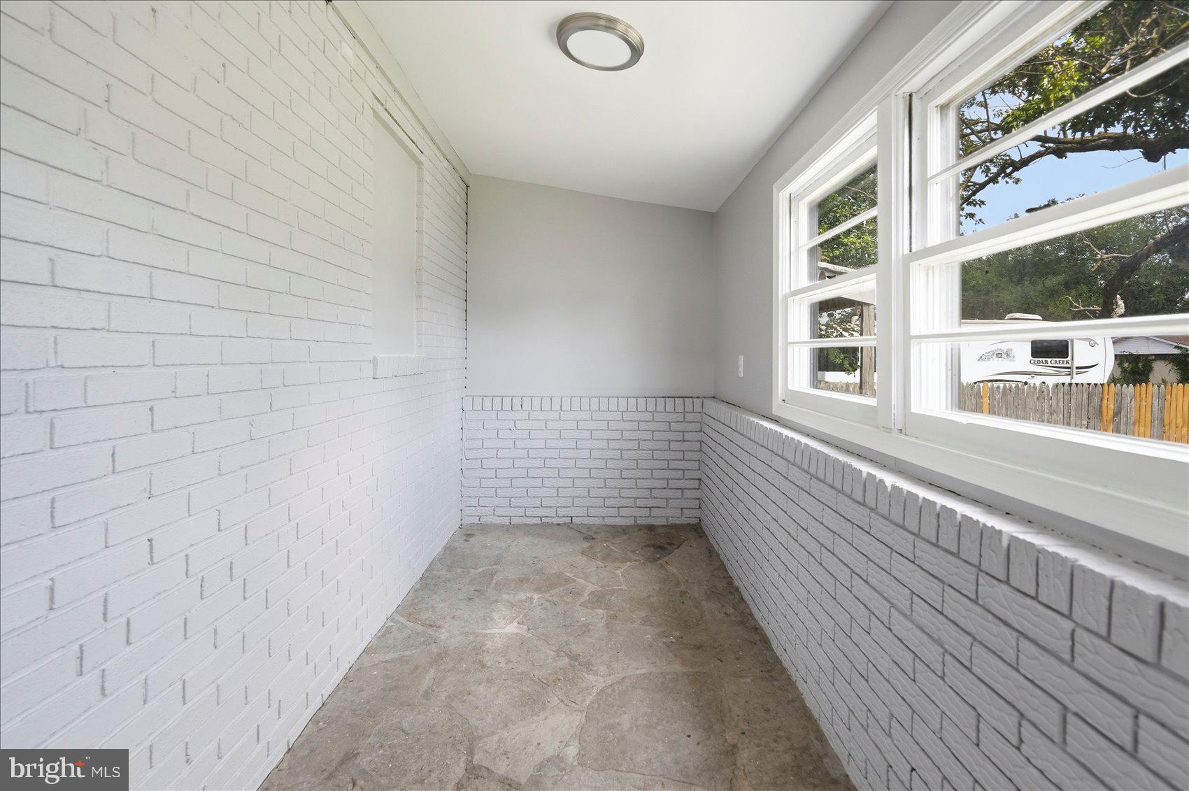 GLEN GARDENS - Residential