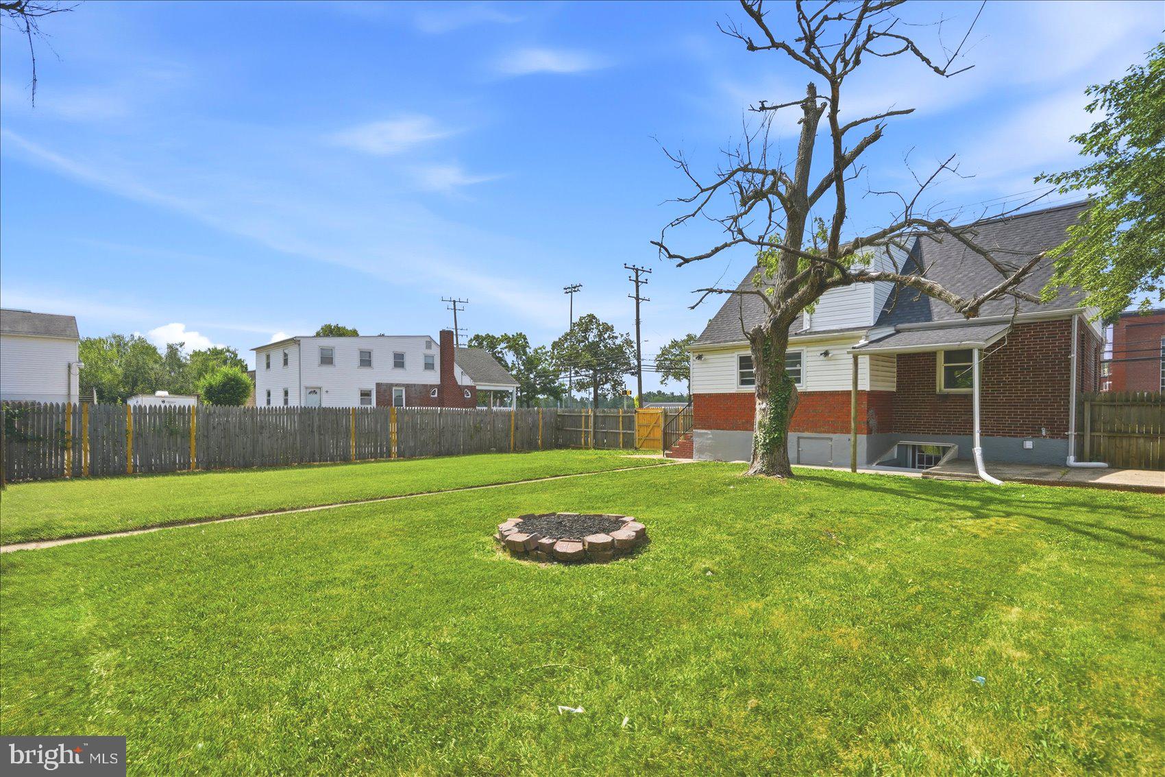 GLEN GARDENS - Residential