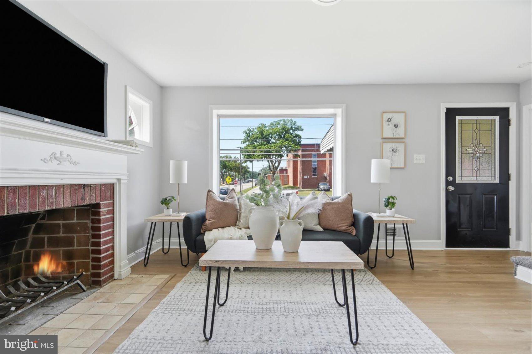GLEN GARDENS - Residential