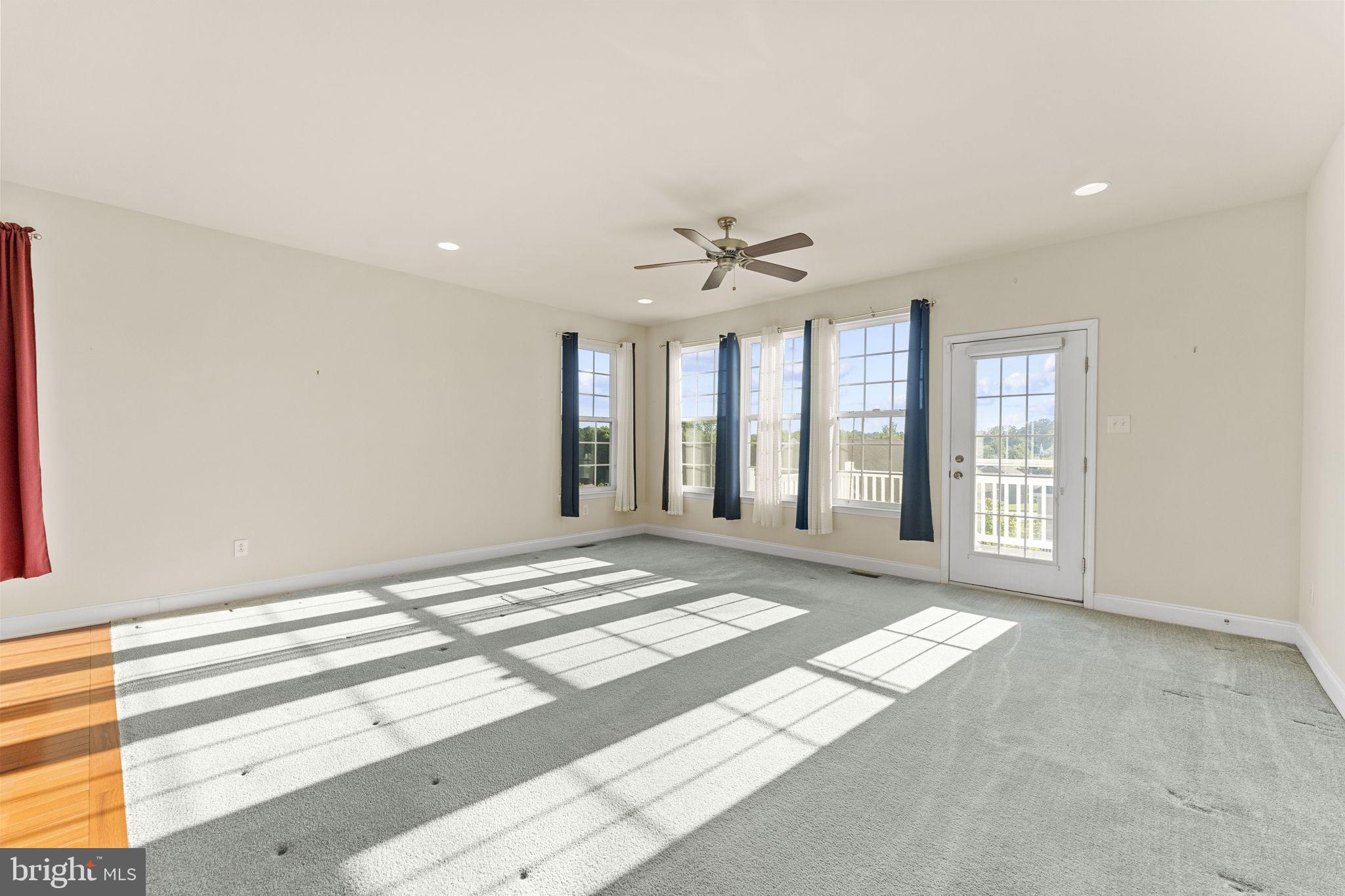 VILLAGES AT HILLVIEW - Residential