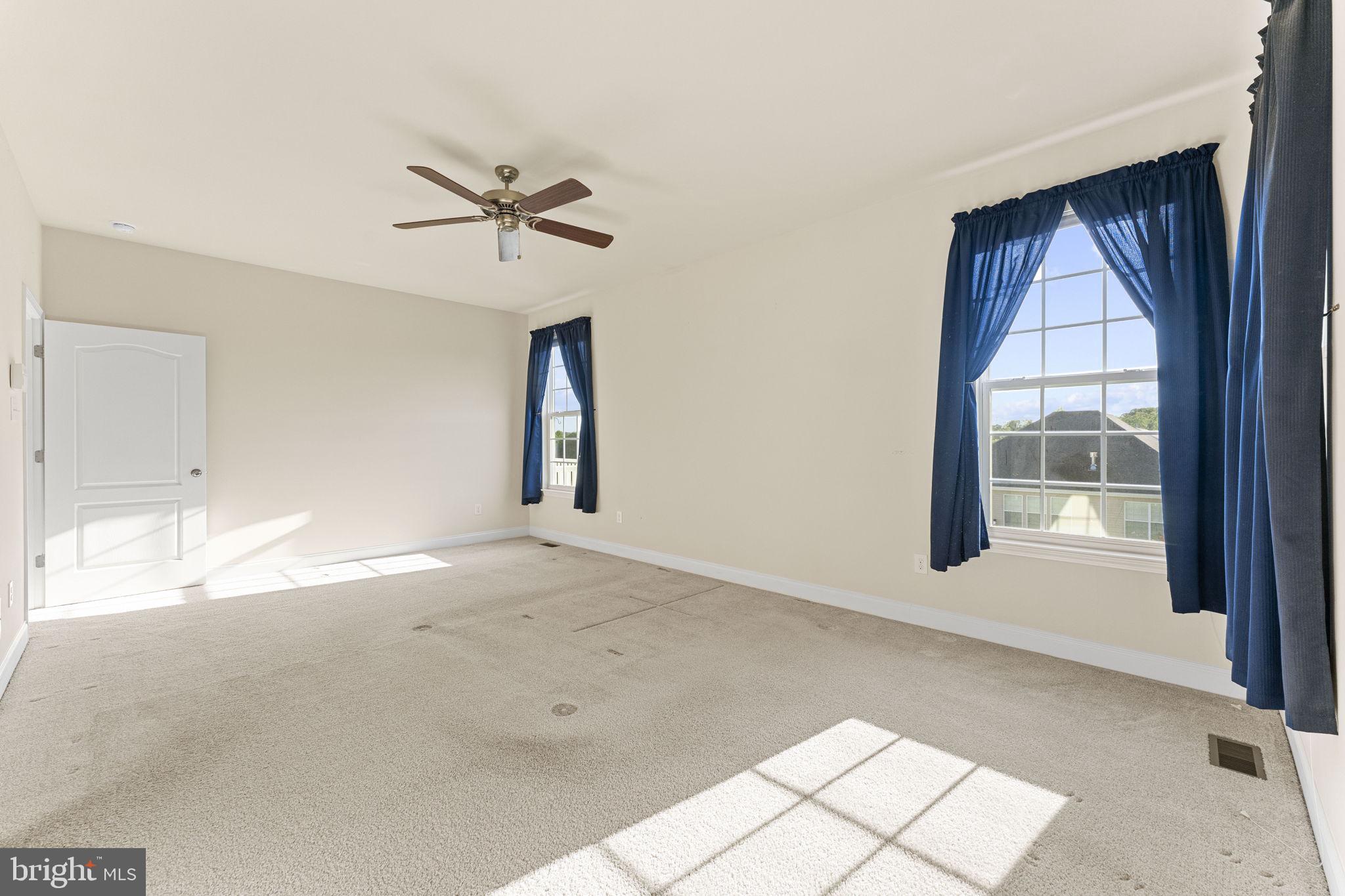 VILLAGES AT HILLVIEW - Residential