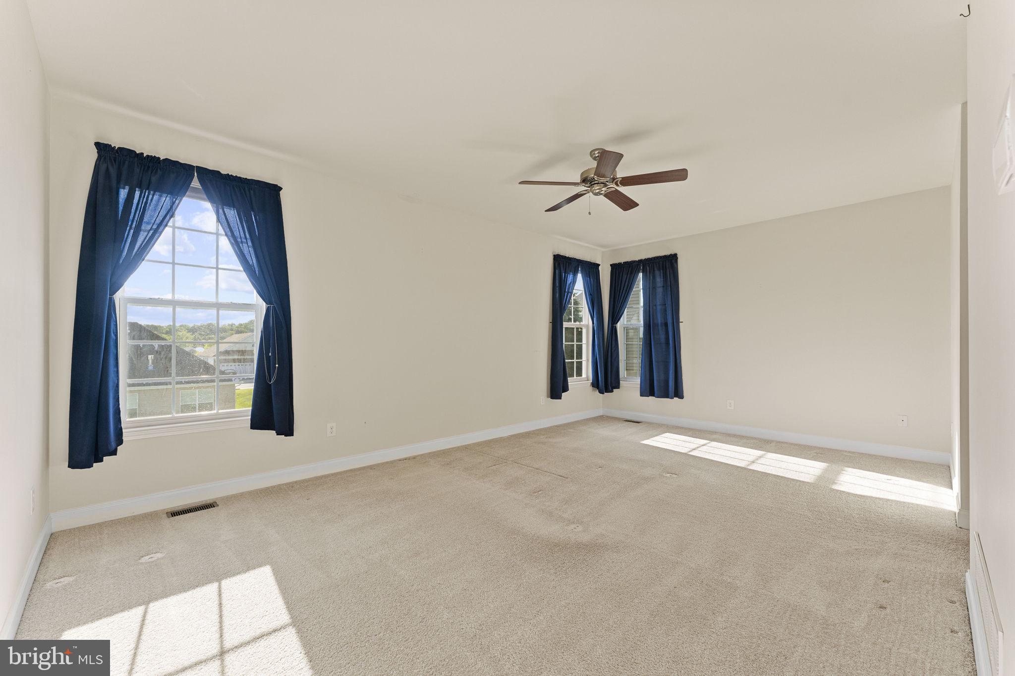 VILLAGES AT HILLVIEW - Residential