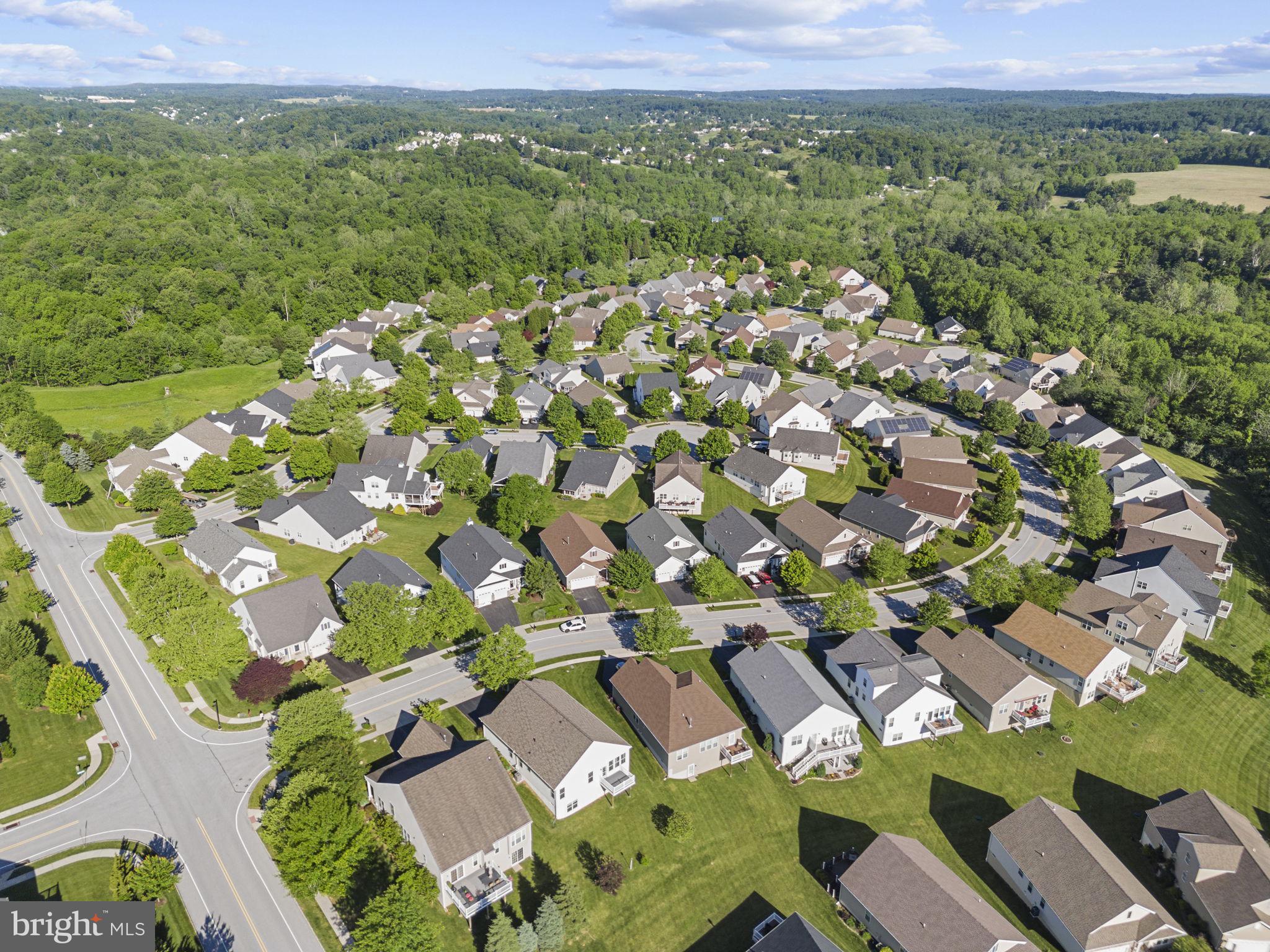 VILLAGES AT HILLVIEW - Residential