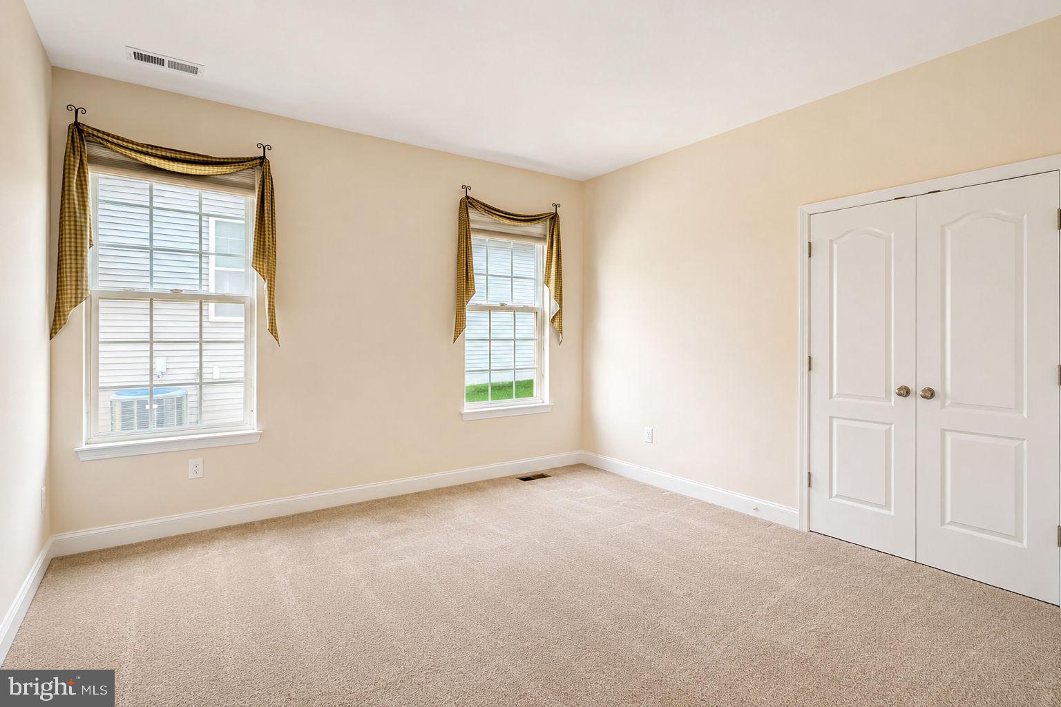 VILLAGES AT HILLVIEW - Residential