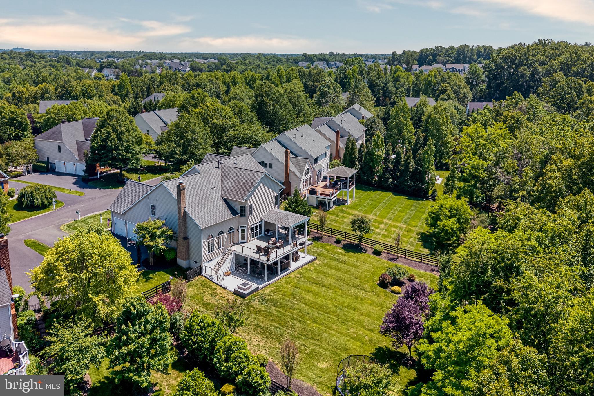 LENAH RUN - Residential